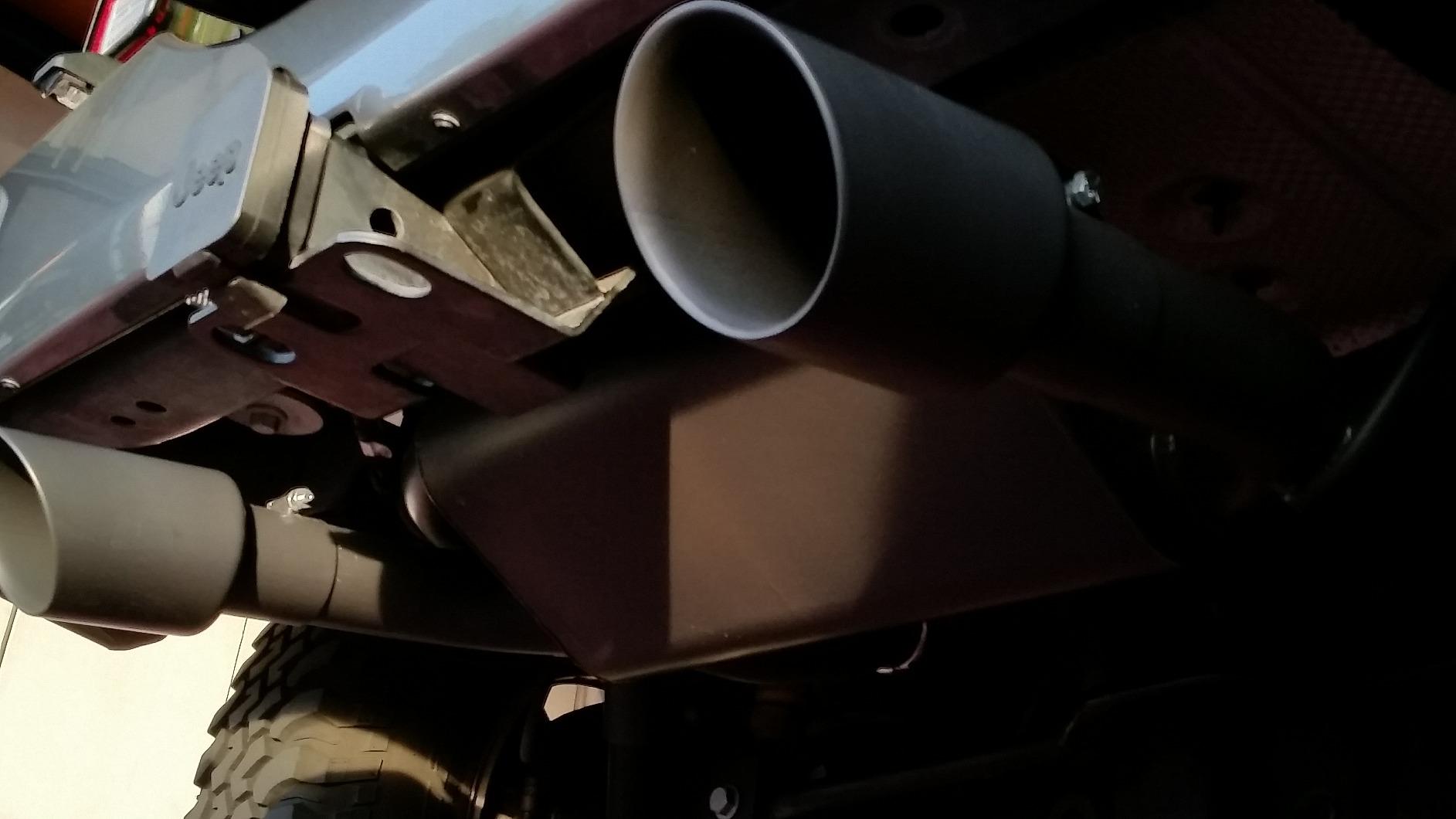 GIBSON EXHST Gibson Performance 17303-B Cat-Back Dual Split Exhaust System, Black Ceramic customer photo 2