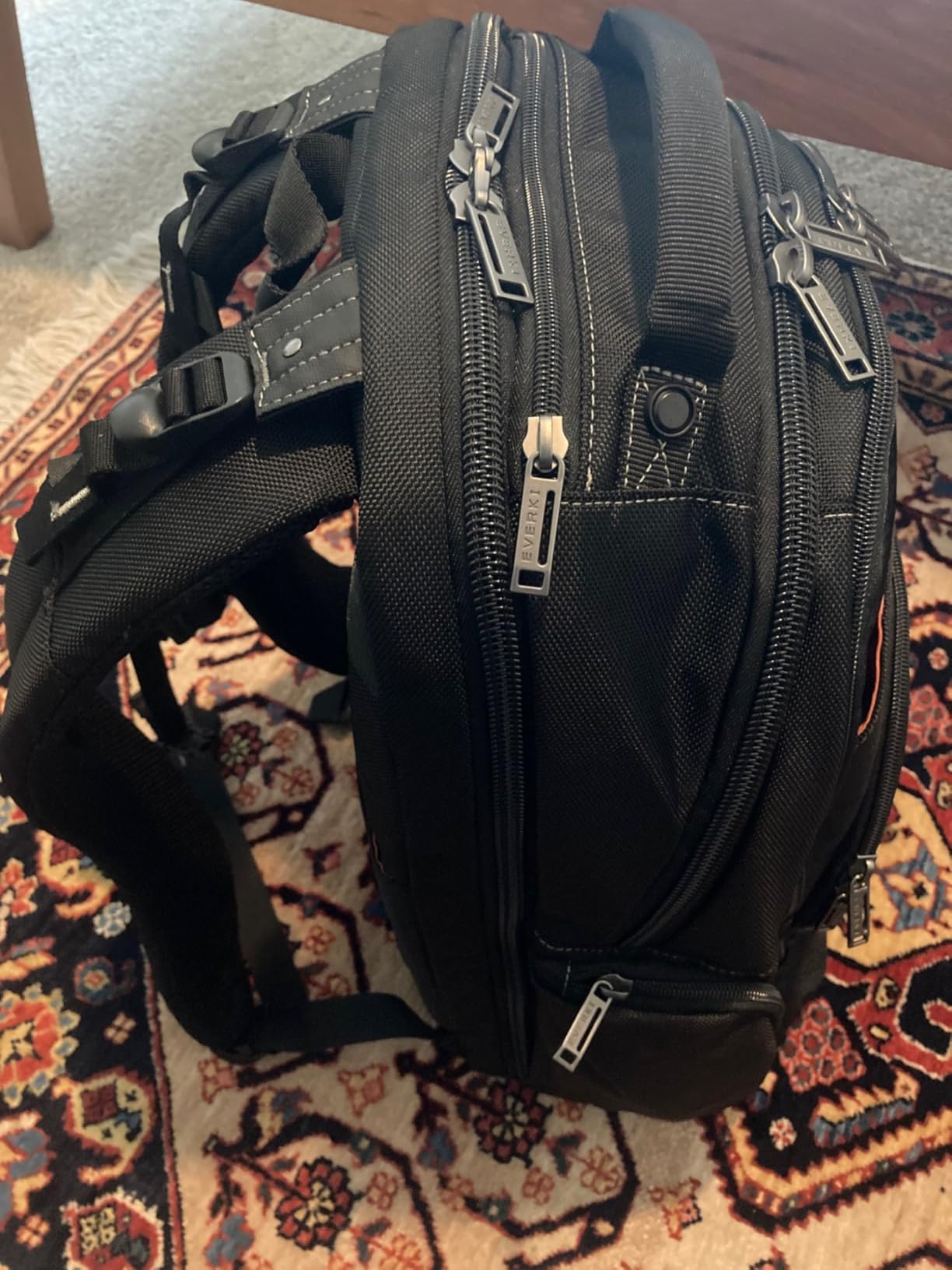 EVERKI Atlas Business Backpack with Laptop Compartment, Black - 32 Liters | Polyester, Durable, Adjustable Padded Pockets, Business, Travel - Friendly & Work, Water Repellent, Fits up 13
