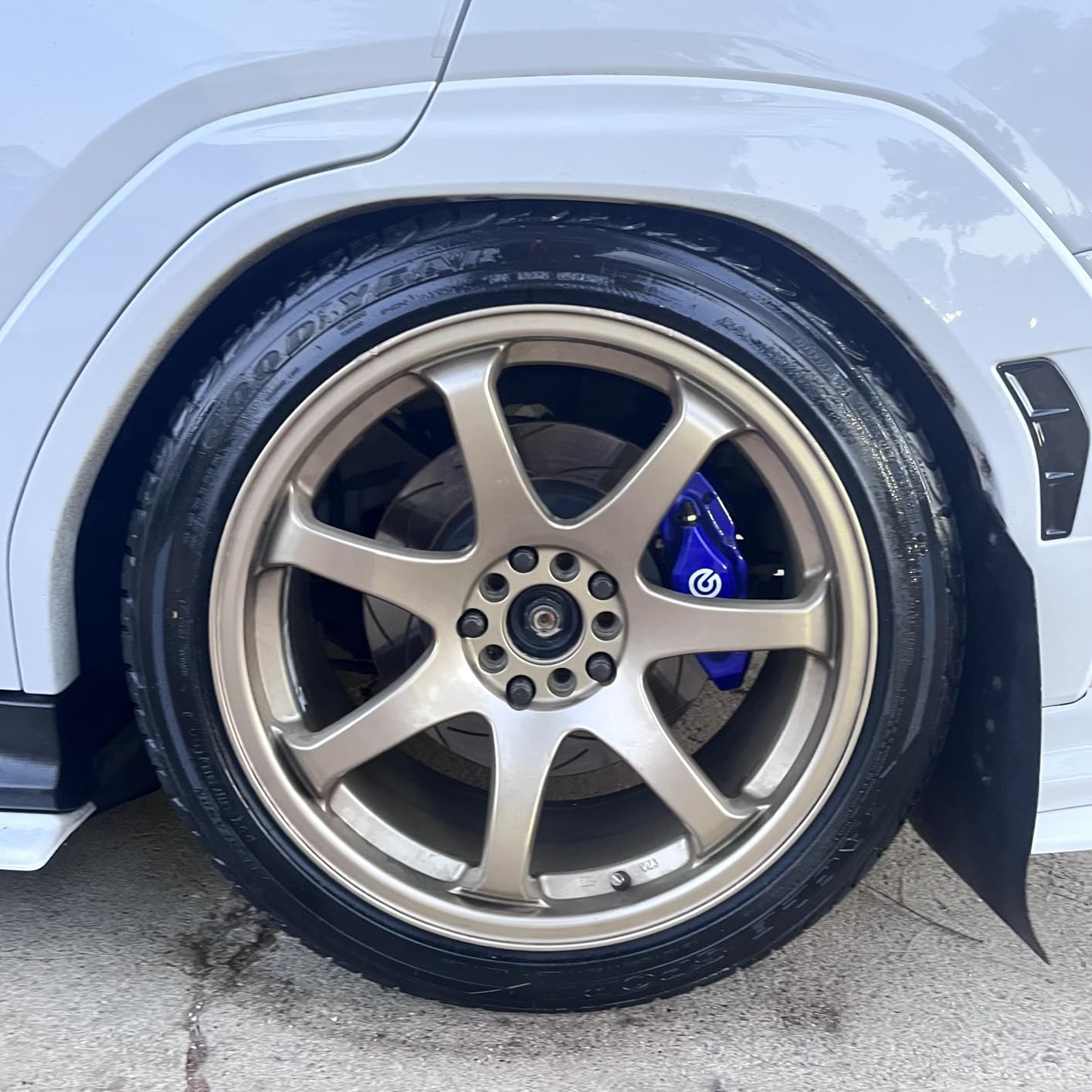 Goodyear Eagle Sport A/S VSBTL Radial - 225/45R18 95W customer photo 1