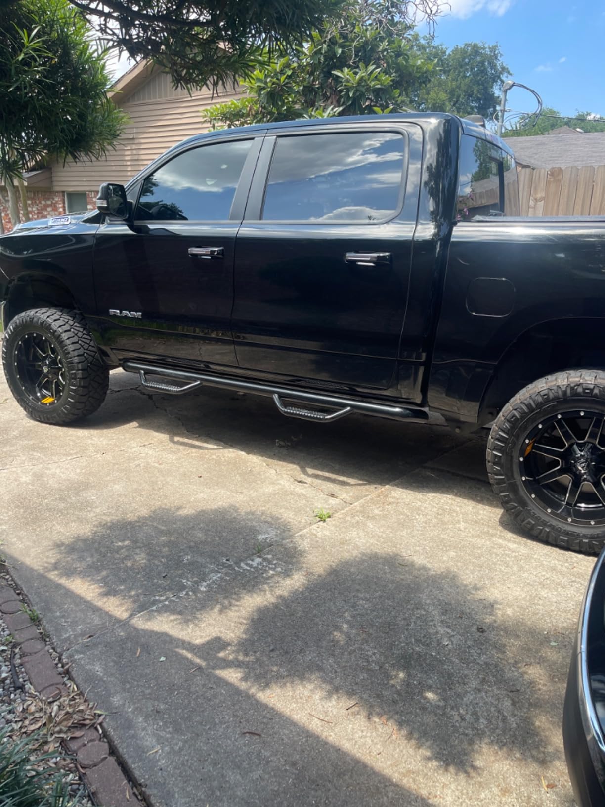 NITTO Ridge Grappler All_Season Radial Tire-35x12.50R20LT F 125Q customer photo 2