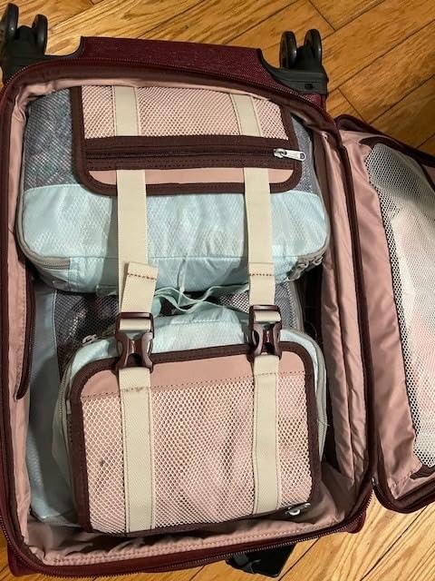 Travelpro Platinum Elite Softside Expandable Checked Luggage, 8 Wheel Spinner Suitcase, TSA Lock, Men and Women, Shadow Black, Checked Medium 25-Inch customer photo 2