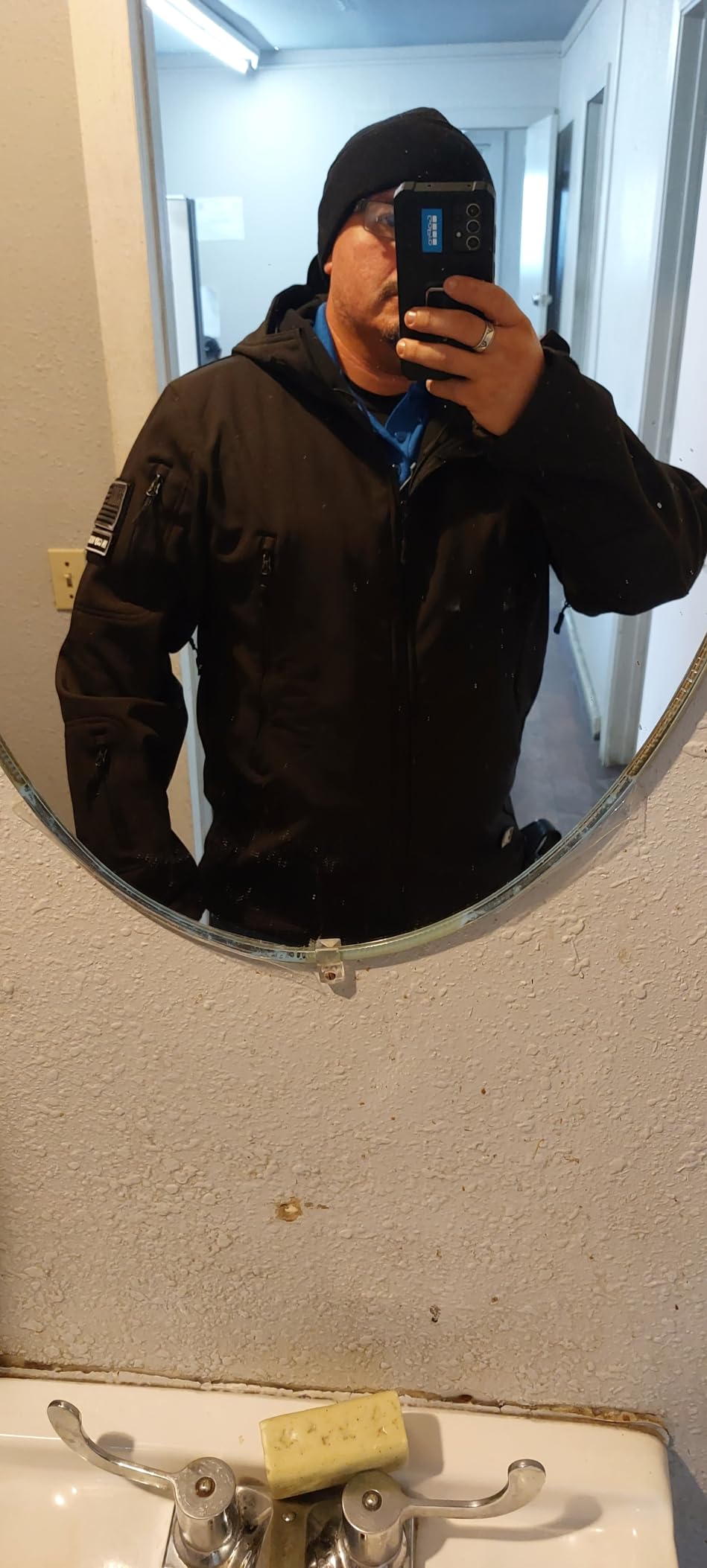 FREE SOLDIER Men's Hooded Waterproof Softshell Jacket customer photo 2