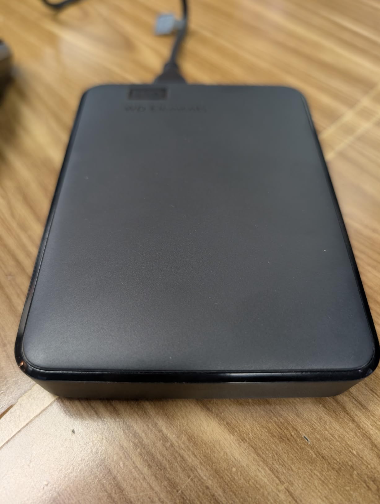 WD 4TB Elements Portable External Hard Drive for Windows, USB 3.2 Gen 1/USB 3.0 for PC & Mac, Plug and Play Ready - WDBU6Y0040BBK-WESN customer photo 2
