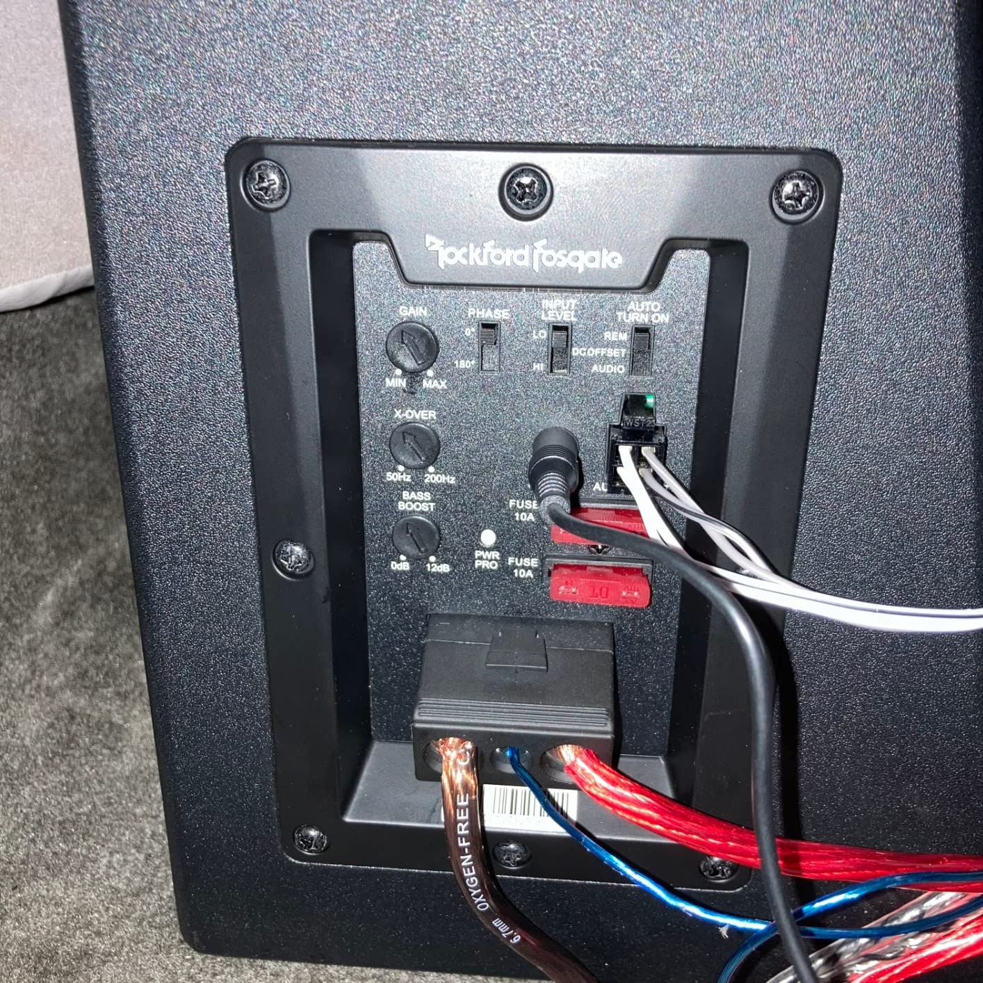 Rockford Fosgate Punch P300-10T Amplified 10