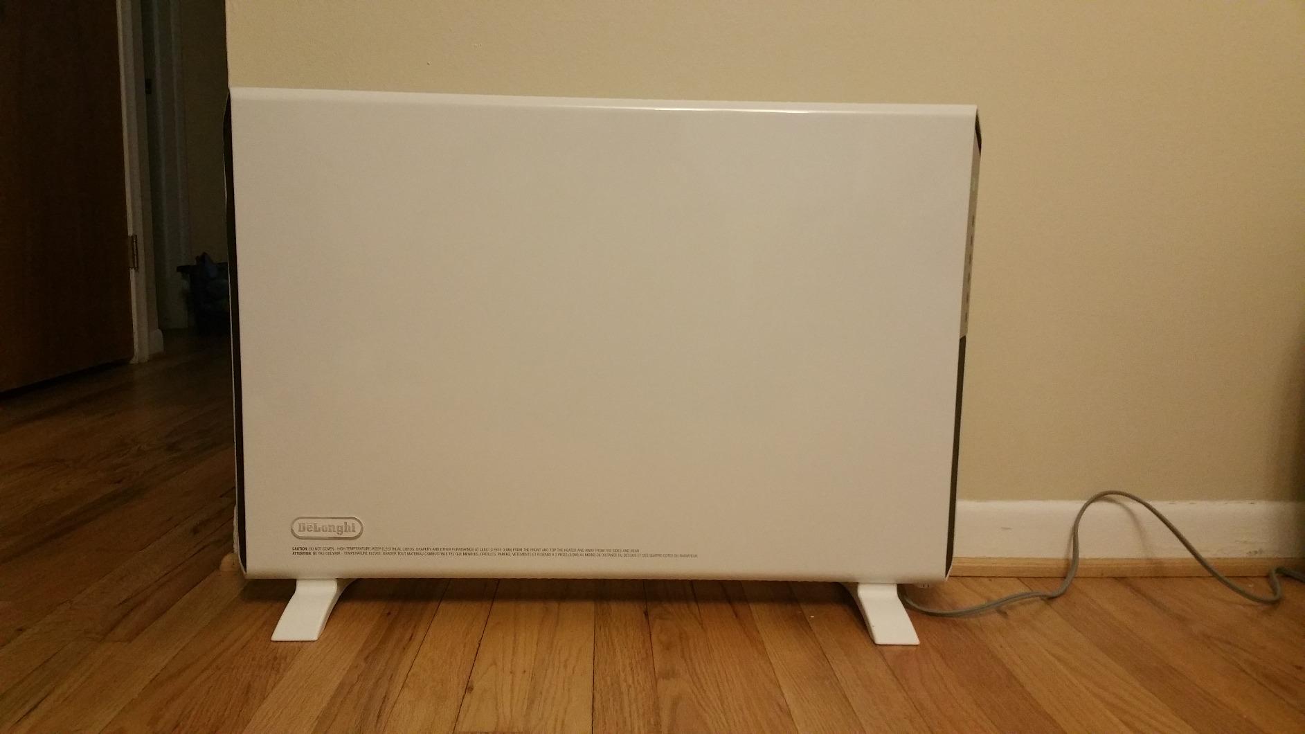 DeLonghi Convection Panel Heater, Full Room Quiet 1500W, portable electric heater is freestanding/easily wall mounted. Energy Saving, quick heat distribution, timer, asphalt gray, HCX9115E customer photo 1