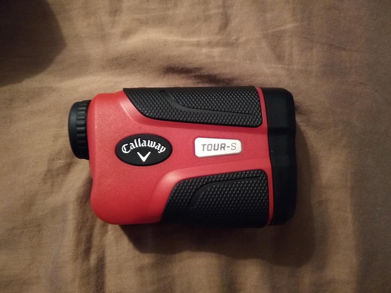 Callaway 400s Laser Golf Rangefinder With Slope Mode, 7X Magnification, 1200 Yards Range customer photo 2