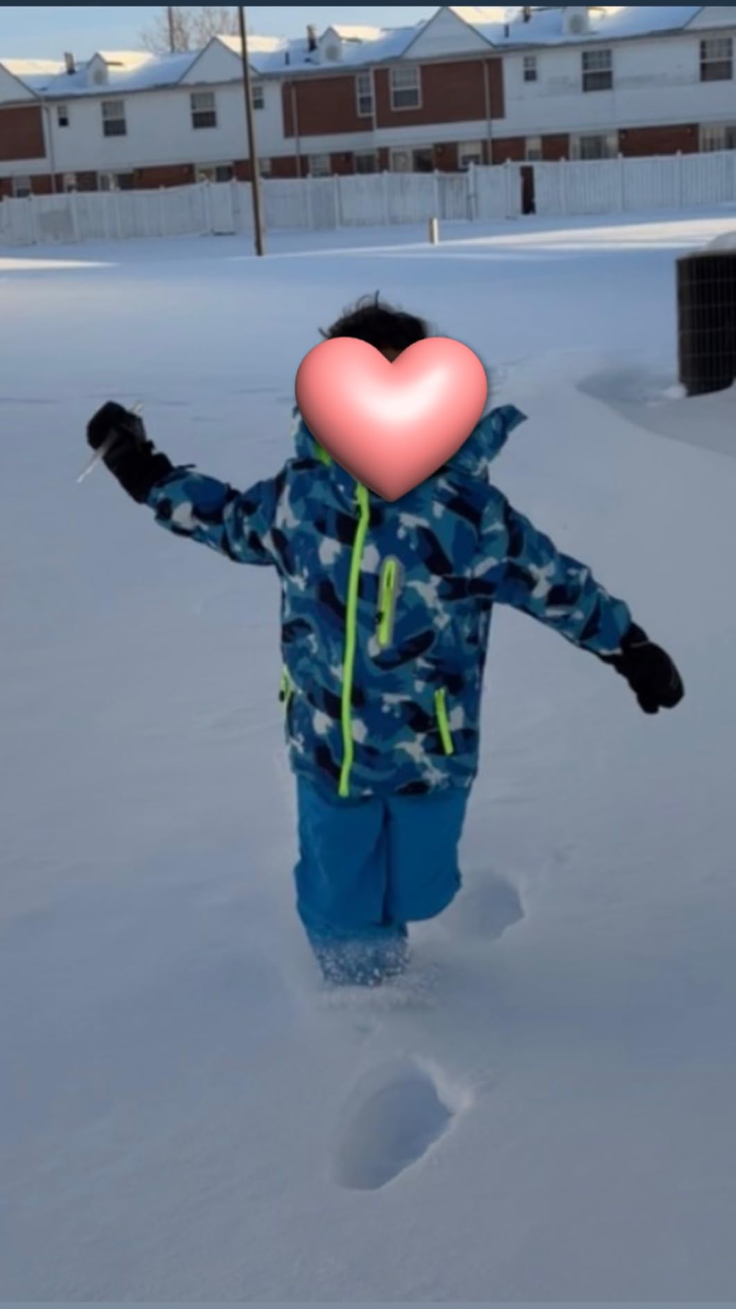 WOWULOVELY Big Boy's 2-Piece Colorblock Snow Pants and Jacket Snowsuit Ski Suit customer photo 1