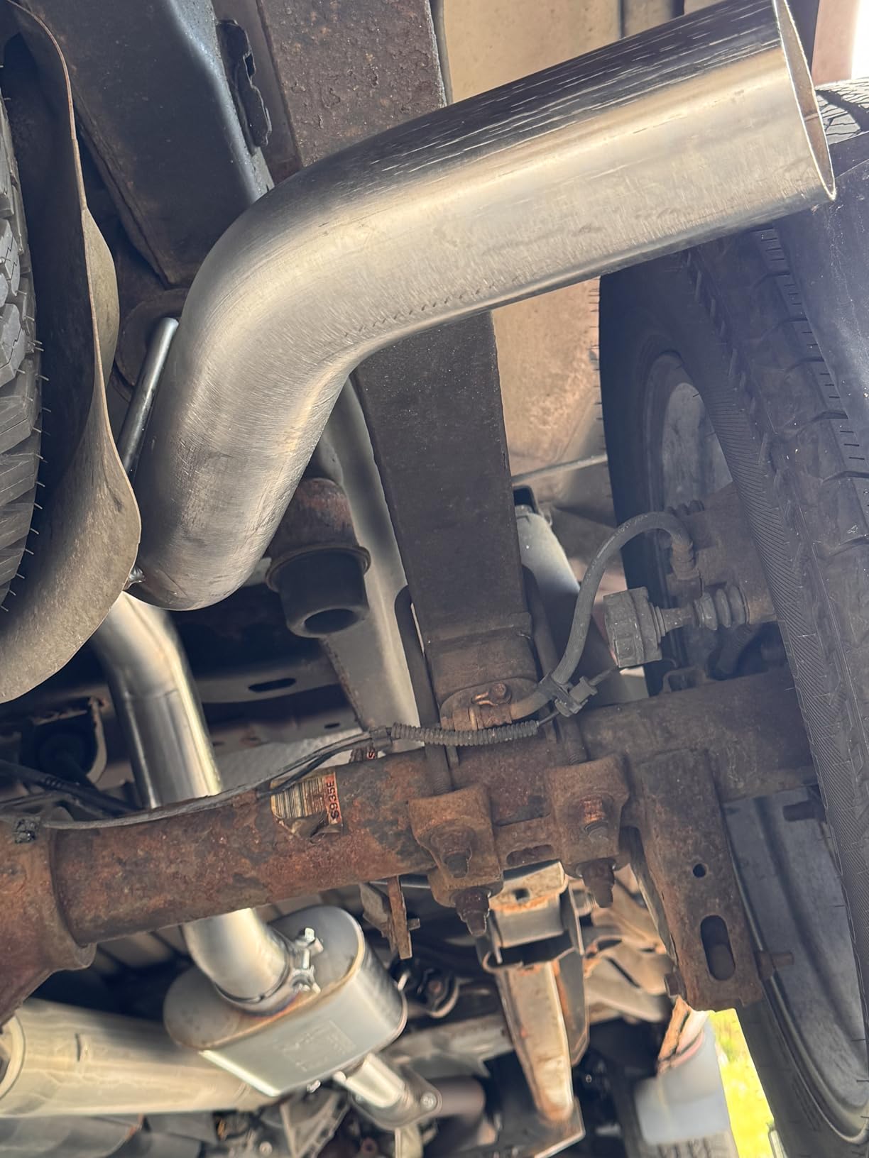 Flowmaster 717864 FlowFX Cat-Back Exhaust Kit 3 Inch 409 Stainless Steel 4.5 Inch Black Ceramic Coated 304 Stainless Steel Tip Compatible with 2009-2014 Ford F-150 3.5L Ecoboost 4.6L 5.0L 5.4L customer photo 2
