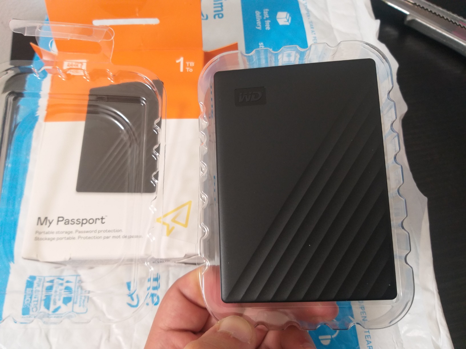WD 1TB My Passport, Portable External Hard Drive, Black, backup software with defense against ransomware, and password protection, USB 3.1/USB 3.0 compatible - WDBYVG0010BBK-WESN customer photo 2