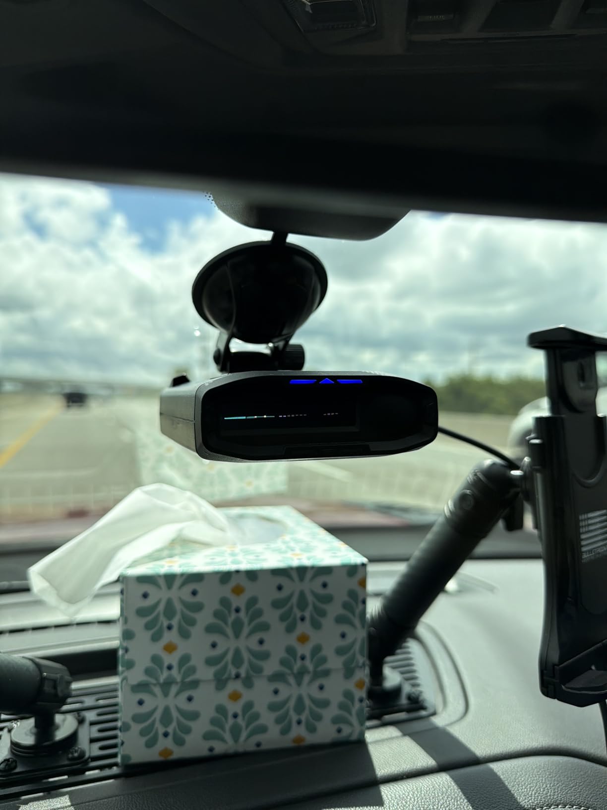 Escort Redline 360c Plug and Play Radar Detector, Extreme Range, Rapid Response Time, 360 Degree Awareness, Advanced Filtering, Built-in WiFi, Apple CarPlay and Android Auto Compatible customer photo 1