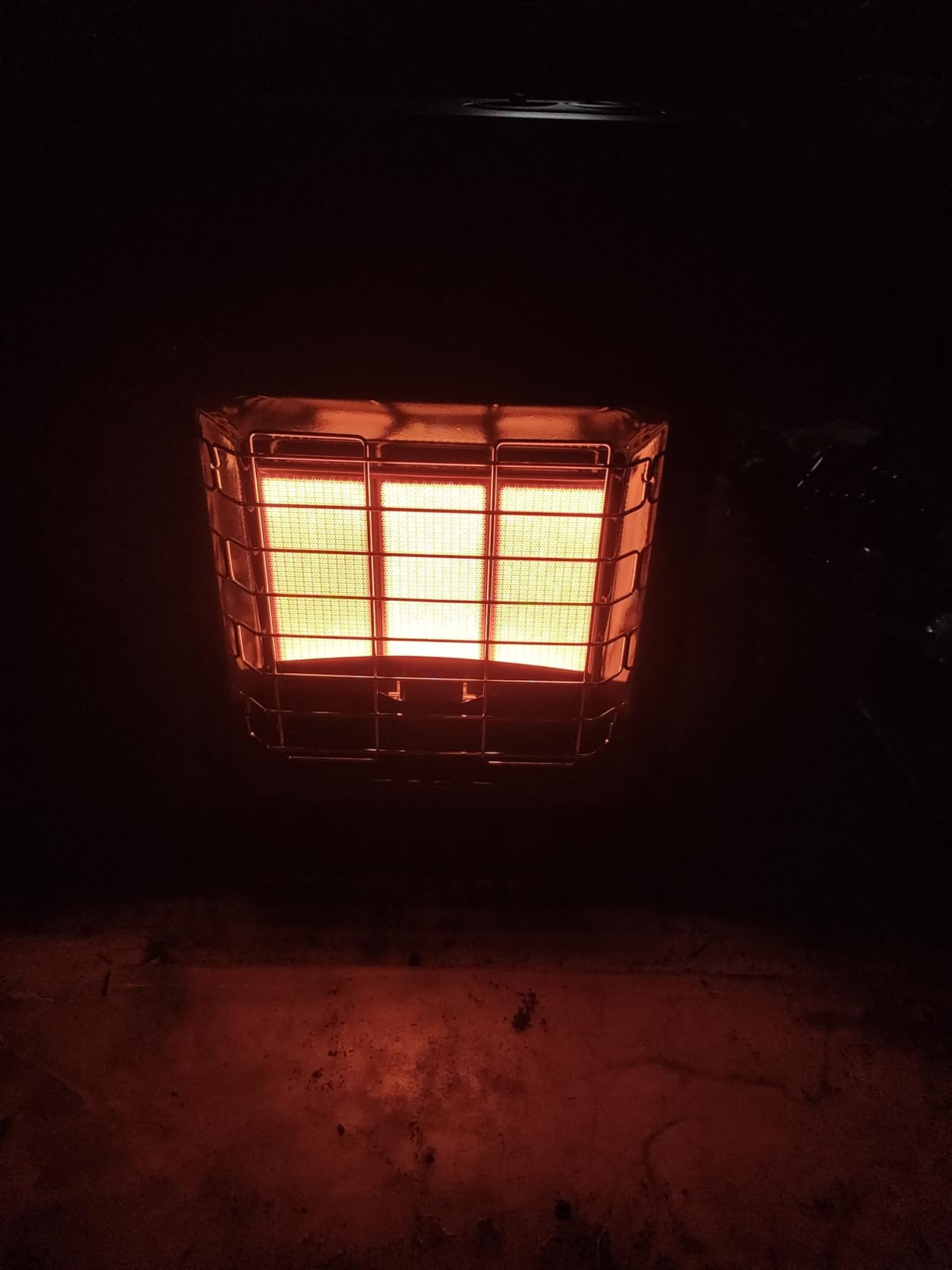 Gasland MHA18BN Propane Radiant heater, 18,000 BTU Warm Area up to 450 sq. ft customer photo 1