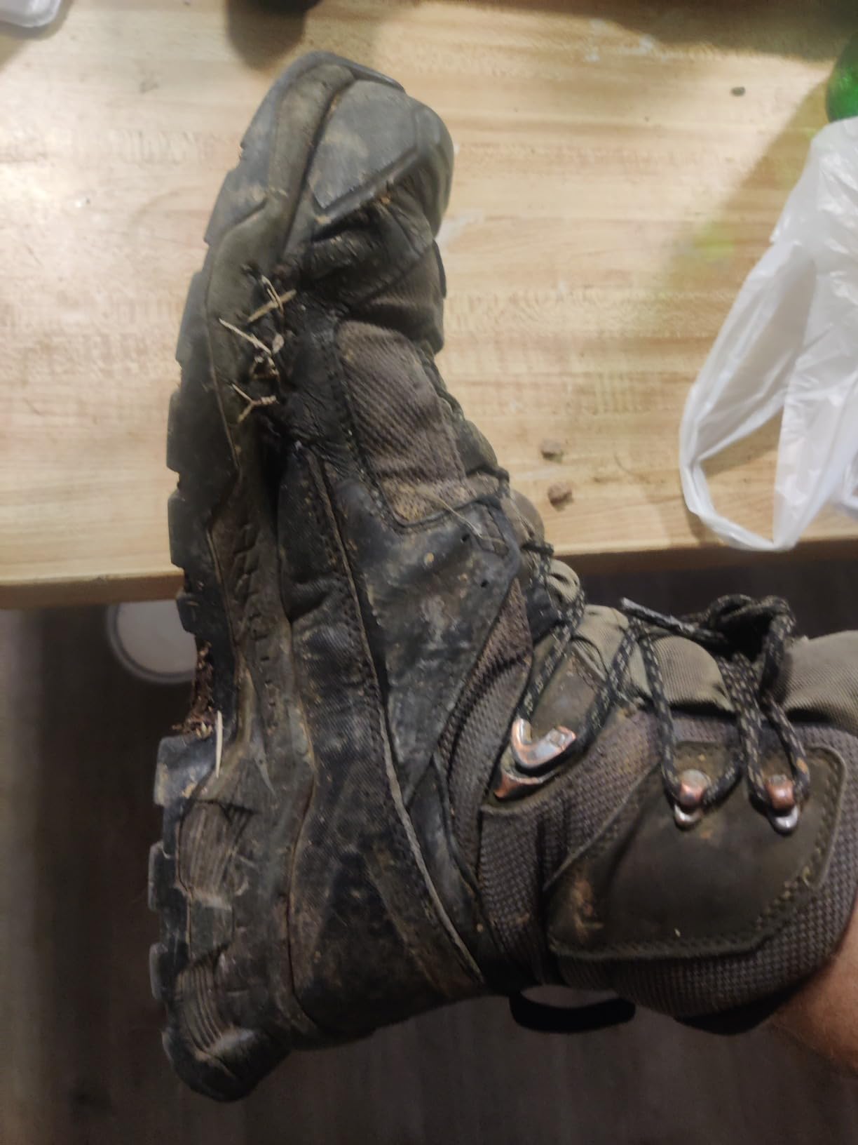 Salomon Men's Quest Element Gore-Tex, Waterproof Neutral Leather Hiking Boots customer photo 1