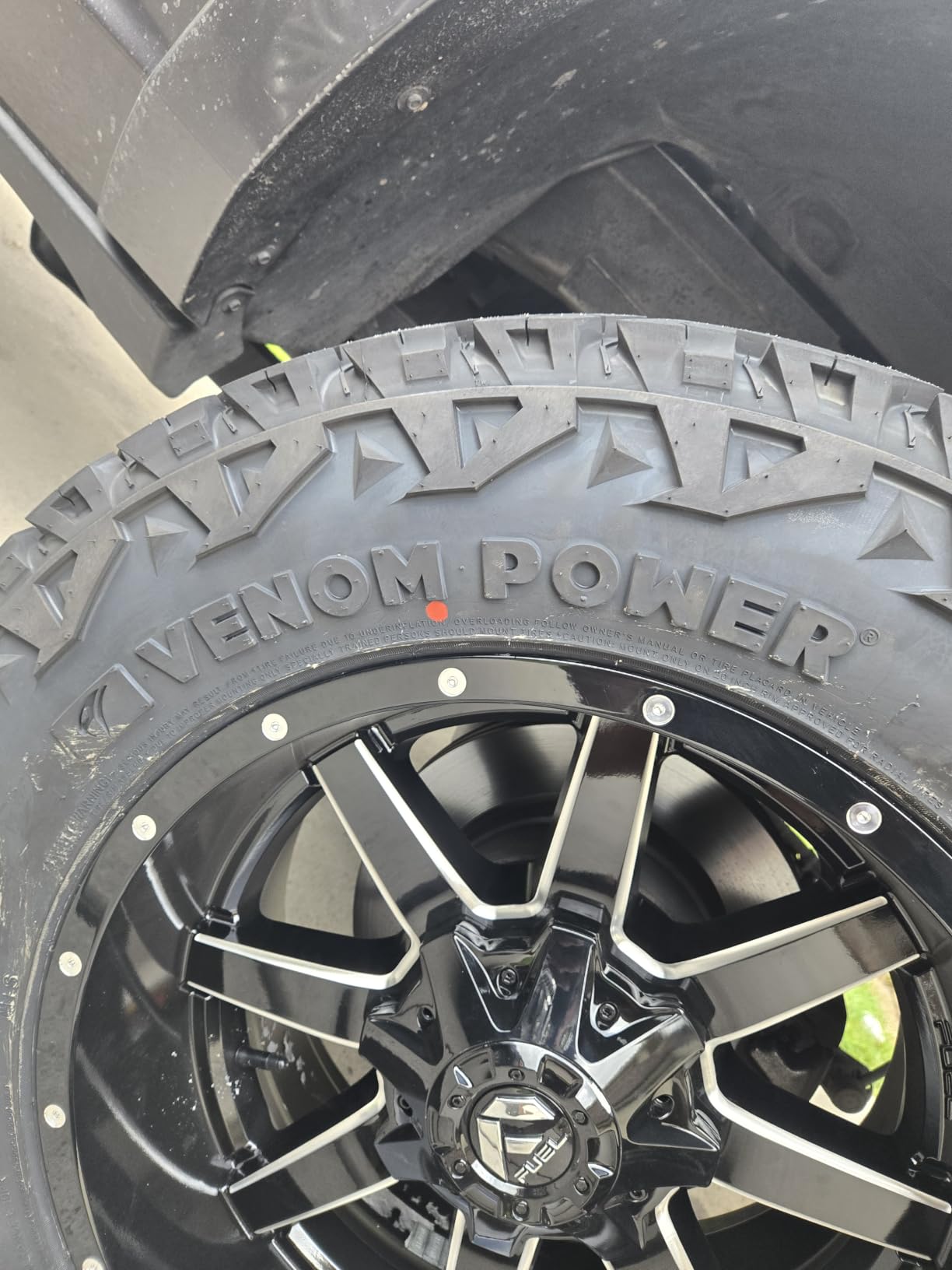 Venom Power Terra Hunter X/T 265/70R16 112T SL 16 inch Tire customer photo 2