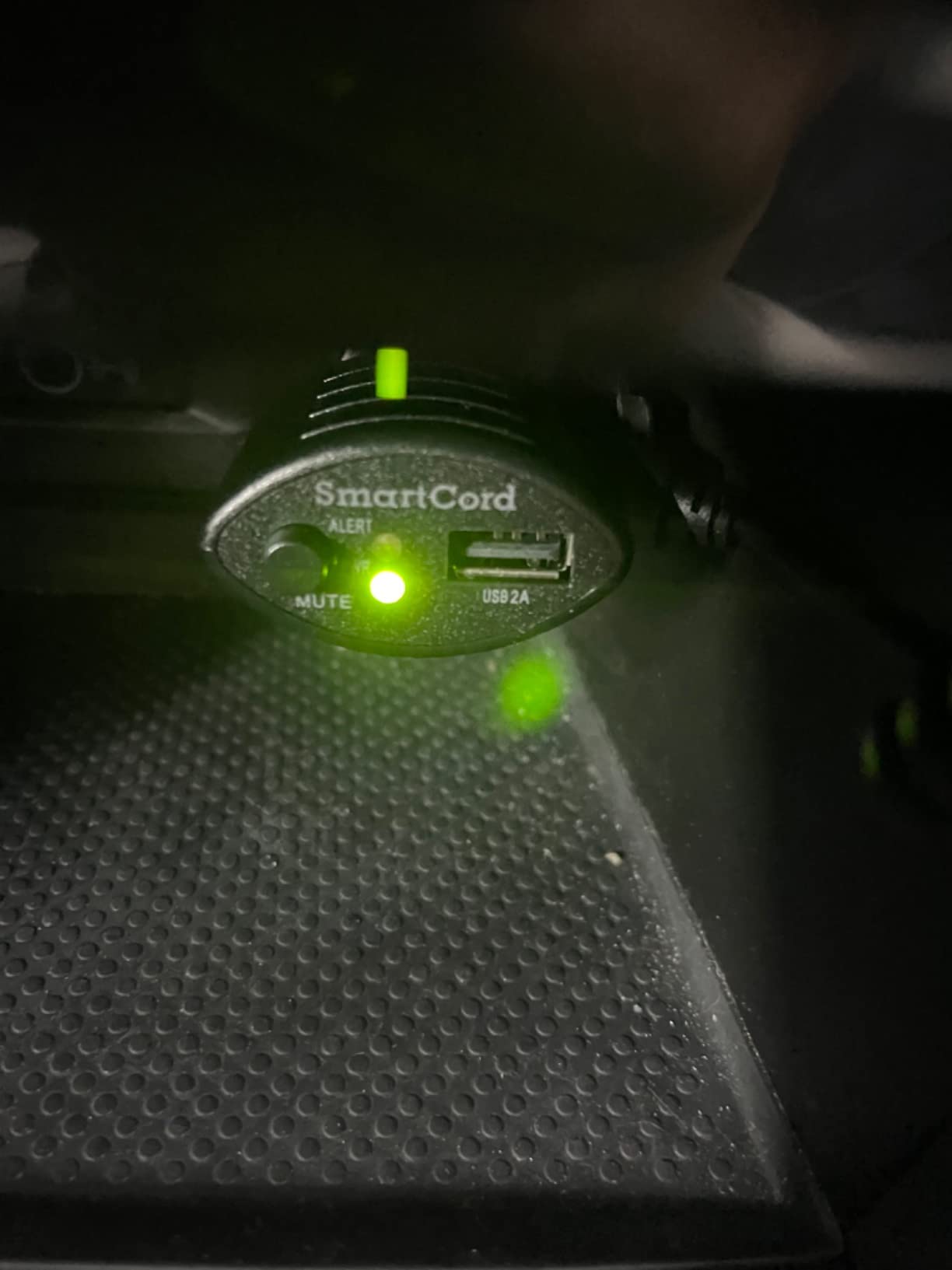 Escort MAX 360c MKII Laser Radar Detector, 360 Degree Directional Arrows, Black, Dual-Band Wi-Fi and Bluetooth Enabled, Exceptional Range, Shared Alerts, Apple CarPlay and Android Auto Compatible customer photo 2