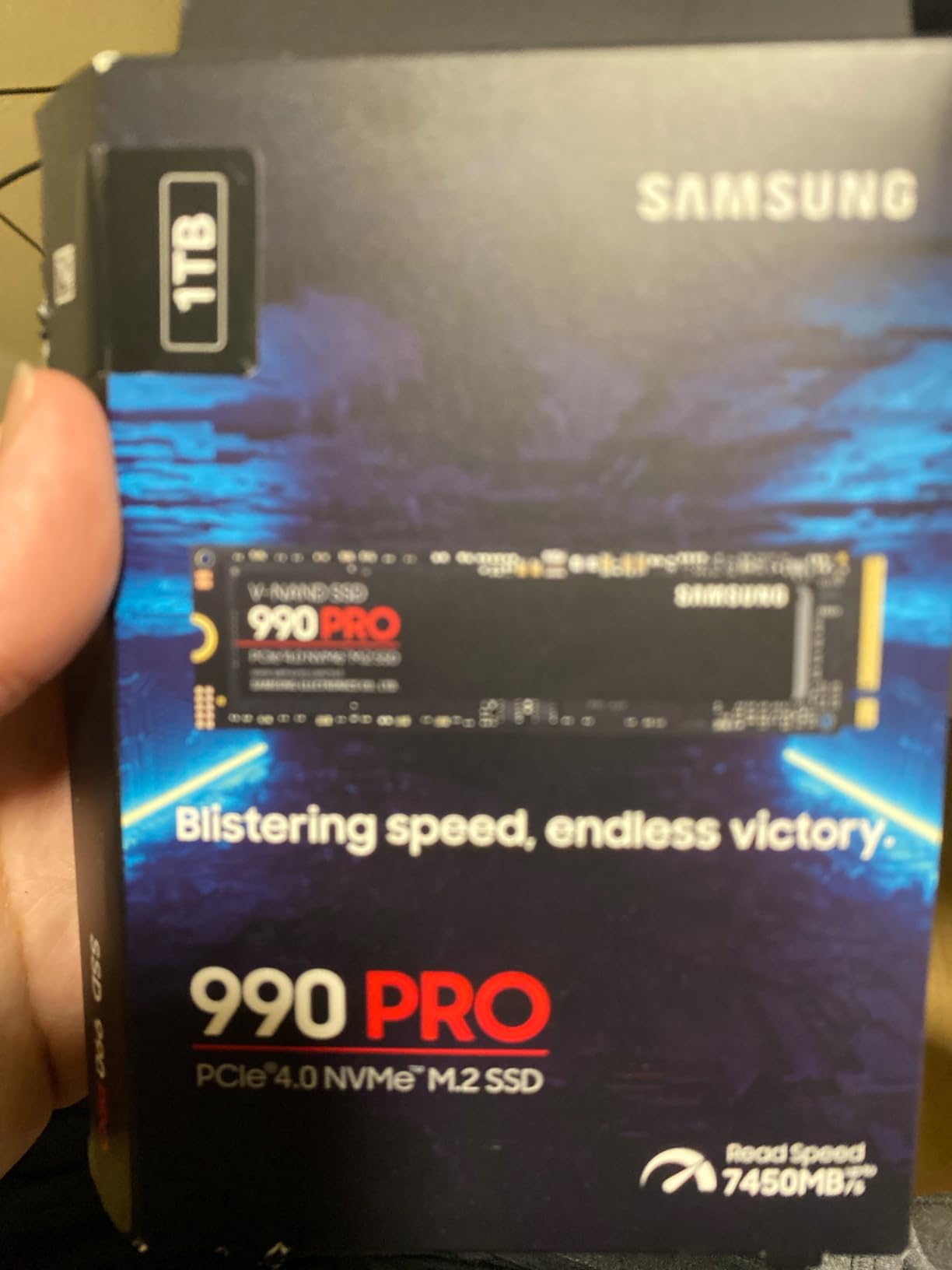 Samsung SSD 990 PRO 1TB, PCIe 4.0 M.2 2280, Up to 7,450 MB/s | PCIe 4.0 NVMe SSD with 7450 MB/s read speed and 1TB capacity for gaming, video editing and data analysis customer photo 2