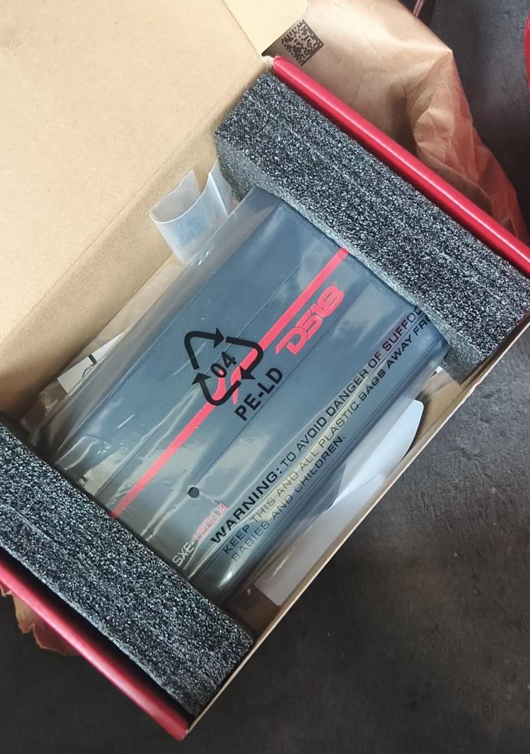 SXE-1200.4 Car Amplifier Stereo Full-Range Class A/B 4-Channel 60x4 RMS @4 OHM 1200 Watts customer photo 1