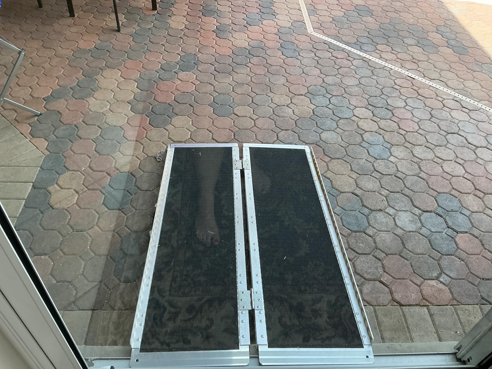VNN Portable Wheelchair Ramp 6FT, Seamless Non-Slip Aluminum Ramps for Wheelchairs for Home, Handicap Wheelchair Ramps for Home Steps, Aluminum Loading Dock Plates, Doorways customer photo 2