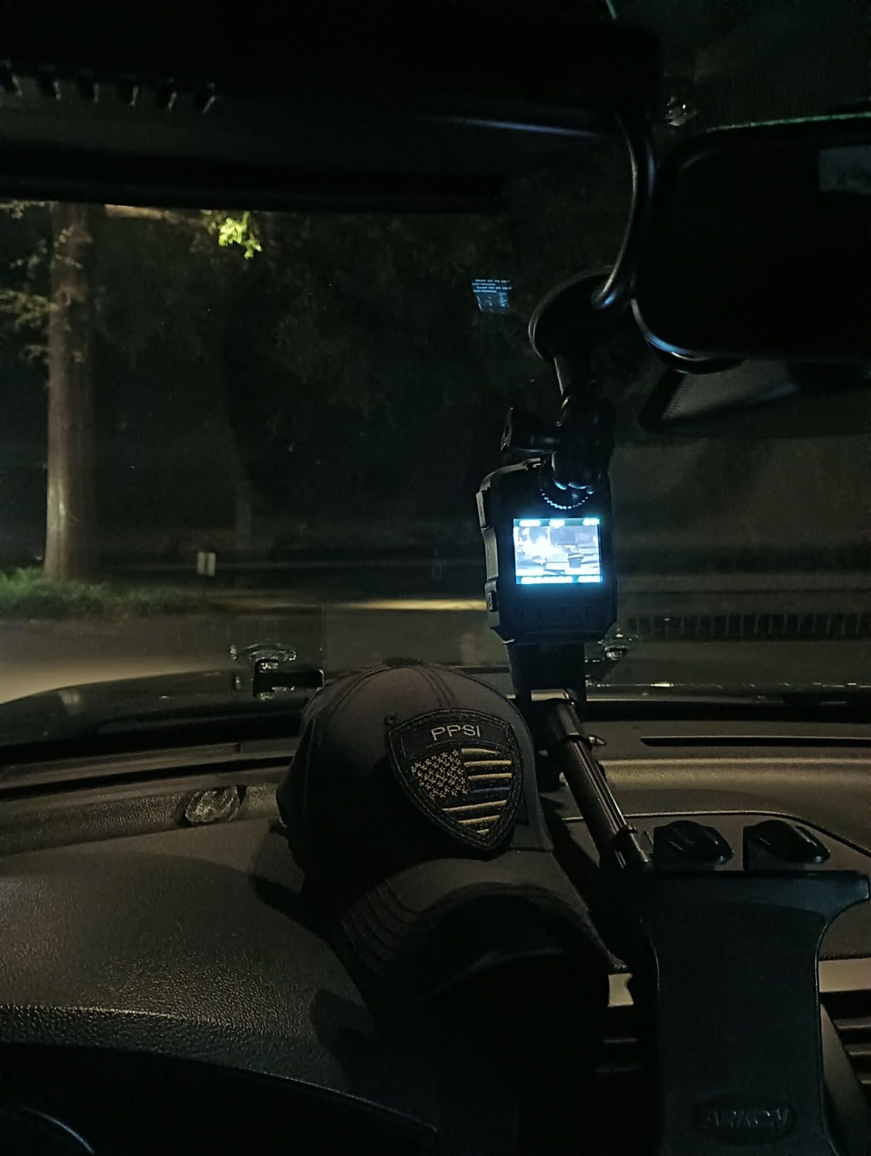 BOBLOV M5 2K Body Camera with 64GB, 4200mAh for 12 Hours, IP67 Waterproof Police Body Cam, Night Vision customer photo 1