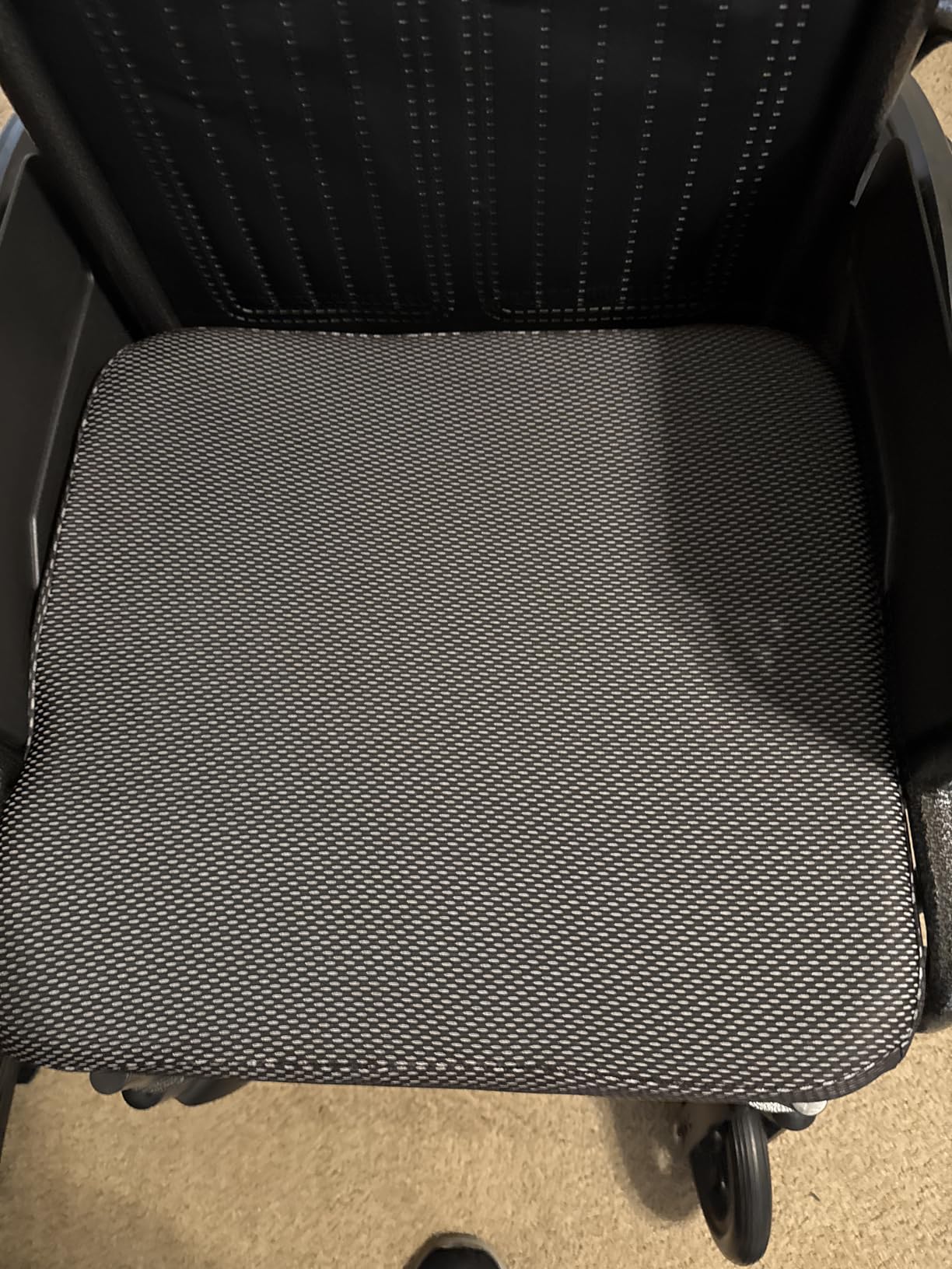 Ifoam Gel Infused Memory Foam Layer Wheelchair Cushion - Seat Cushion for Wheelchair-Office Chair, Kitchen Chair-Pressure Sore and Tailbone Pain Relief-High Dense Polyfoam Base (Black, 18x16x3 inch) customer photo 1