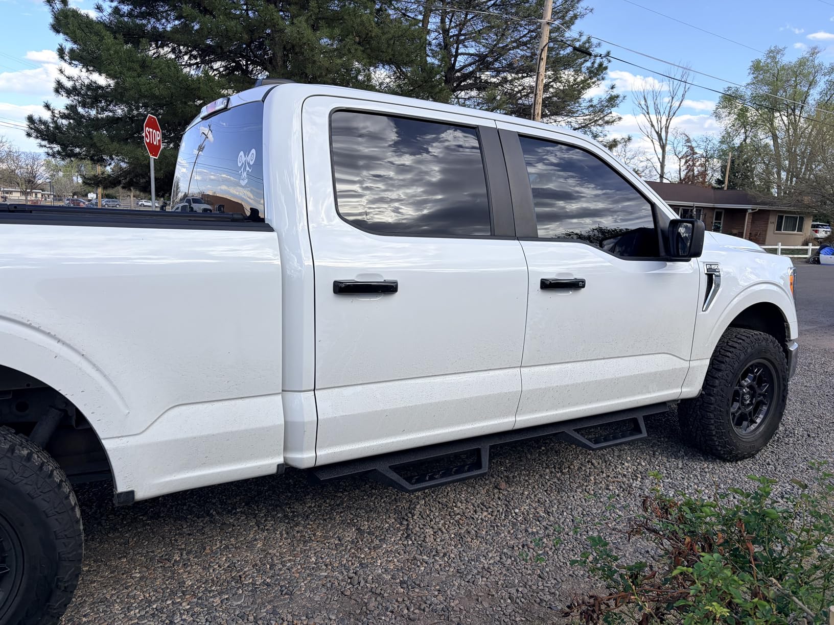 Tyger Auto LanderX Running Board Compatible with 2015-2026 Ford F-150; 2022-2026 F-150 Lightning; 2017-2026 F-250 F-350 SD | Supercrew Cab | TG-LX3F82368 | Drop Step Side Step Rail Nerf Bars customer photo 2