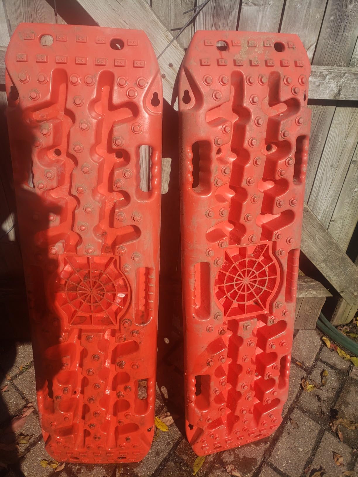 Off-Road Traction Boards with Jack Lift Base, Recovery Board for Sand, Mud, and Snow Tracks - Tire Traction Pads for RV Truck Jeep SUV (Red) customer photo 1