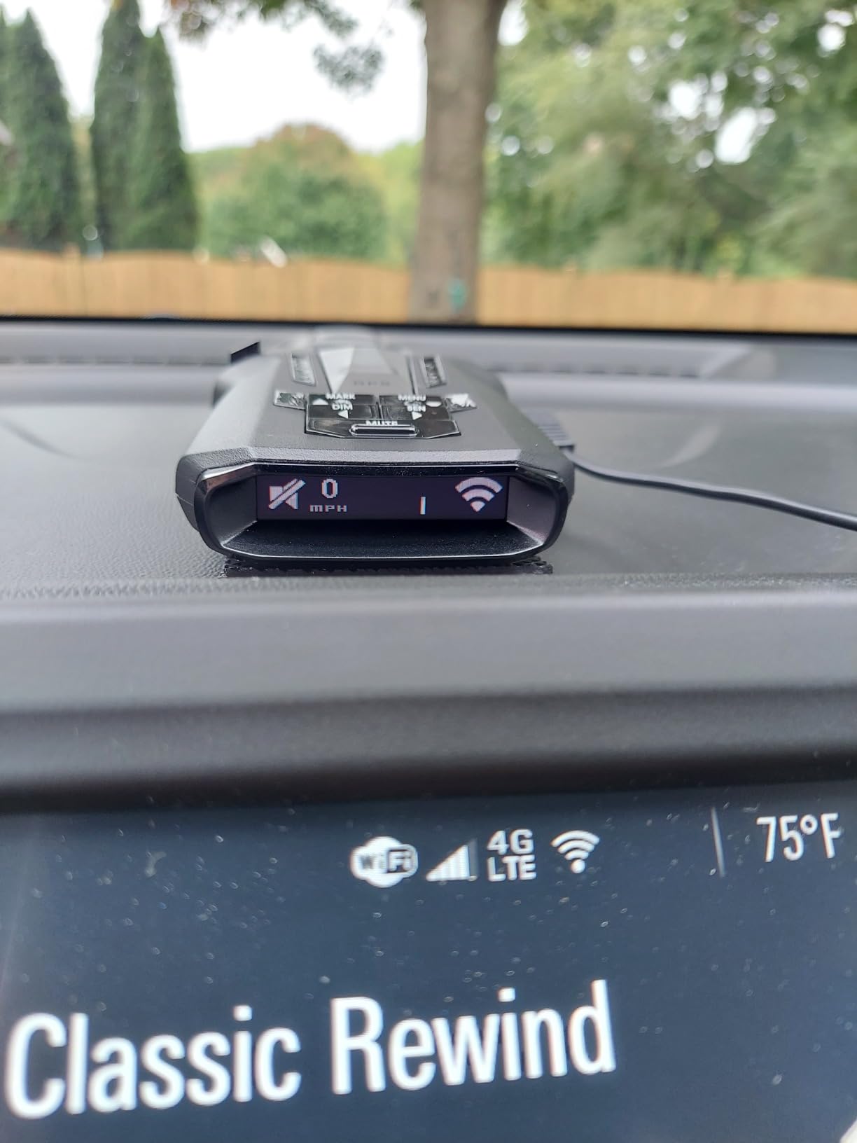 Cobra RAD 700i Laser Radar Detector, Premium Detection Range, AutoLearn Intelligence, Advanced Filtering Software, Apple CarPlay and Android Auto Compatible customer photo 1