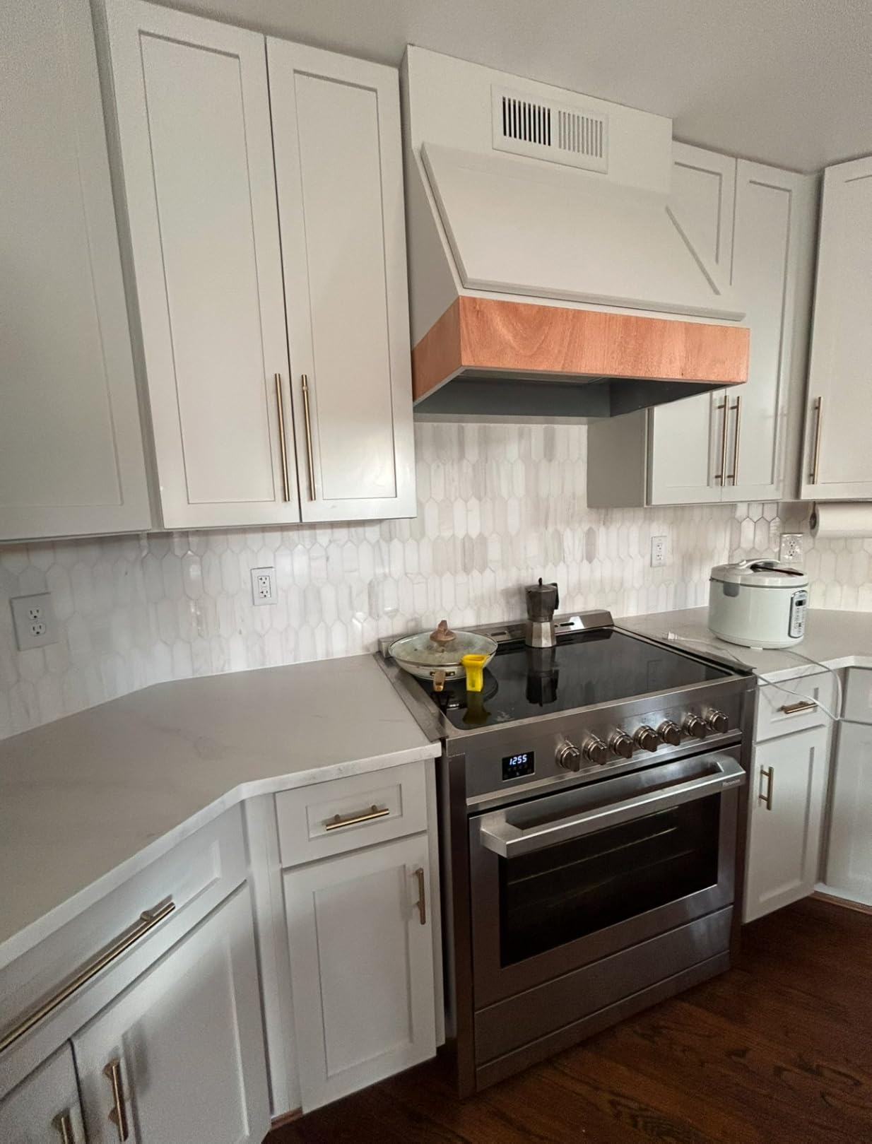 Rangaire RRE241TS 24-Inch Electric Range Oven with Timer, Infrared Burners and True Convection, Stainless Steel customer photo 1