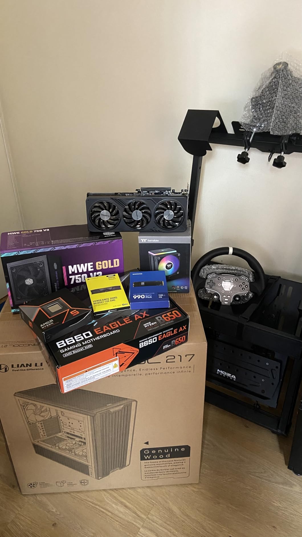 Corsair Vengeance DDR5 RAM 32GB (2x16GB) Up to 6000MHz CL36-44-44-96 1.35V AMD EXPO Intel XMP 3.0 Computer Memory - Grey (CMK32GX5M2E6000Z36) customer photo 1