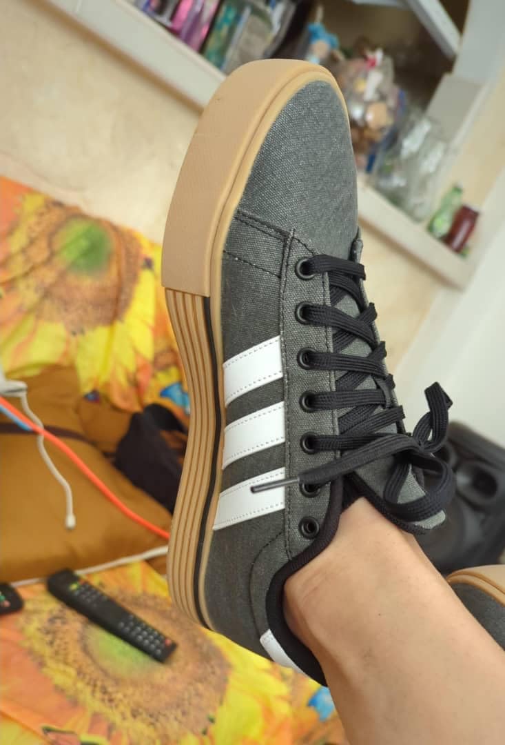 adidas Men's Daily 4.0 Shoe customer photo 1