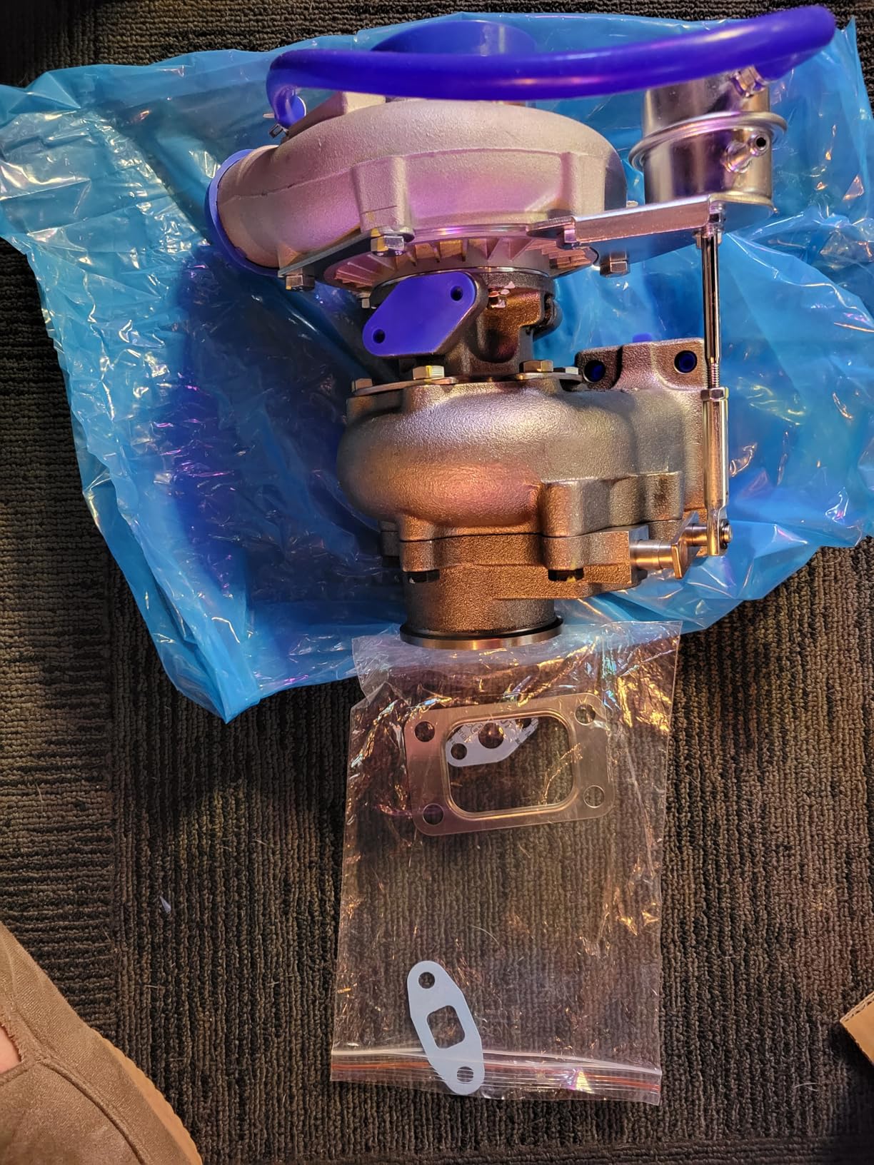T04E T3/T4 V-BAND Turbocharger Turbo AR.50/63 with Internal Wastegate customer photo 1