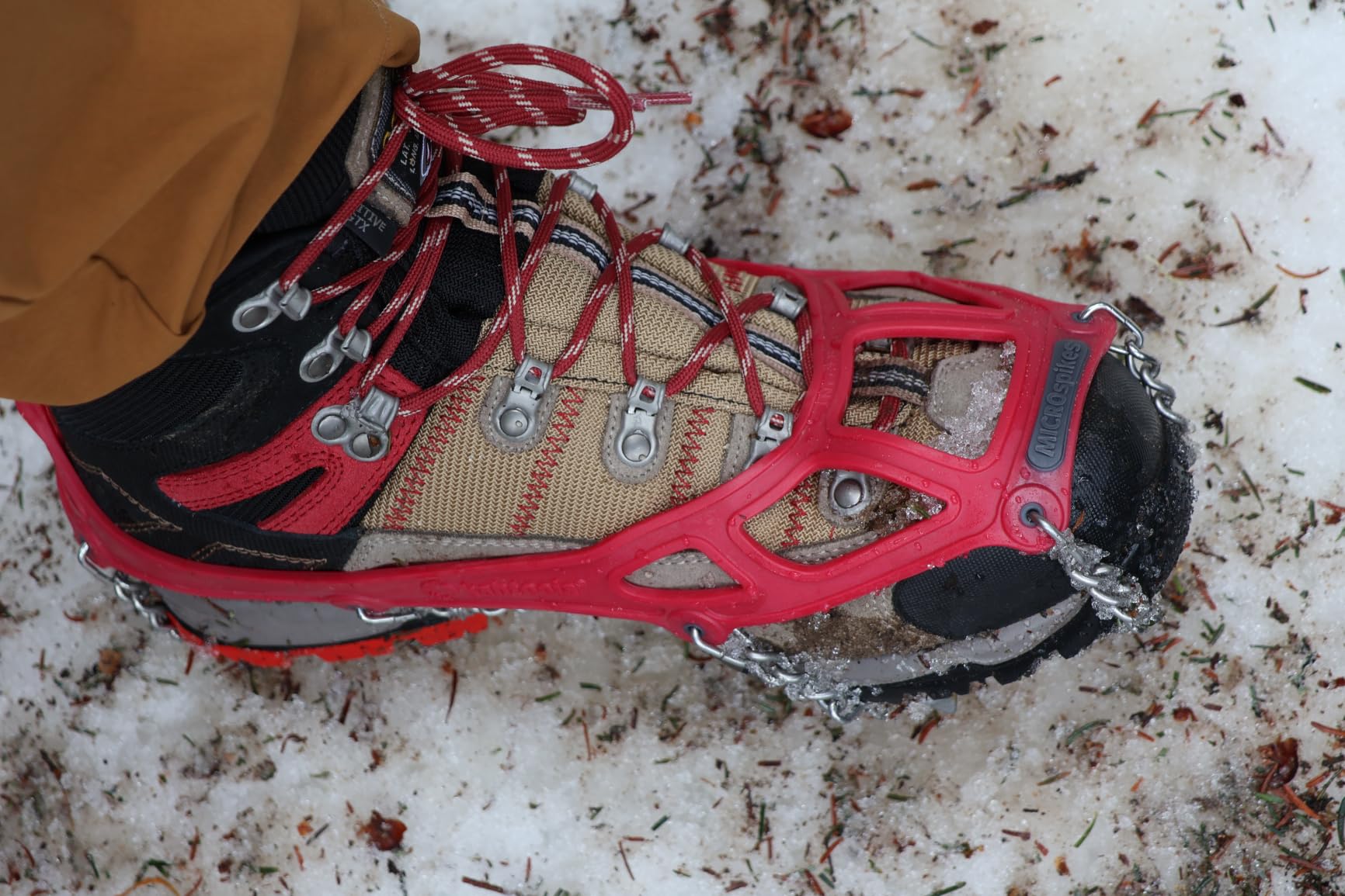ASOLO Men's FUGITIVE GTX Hiking Boots | Water-Resistant Suede Nylon Upper customer photo 1
