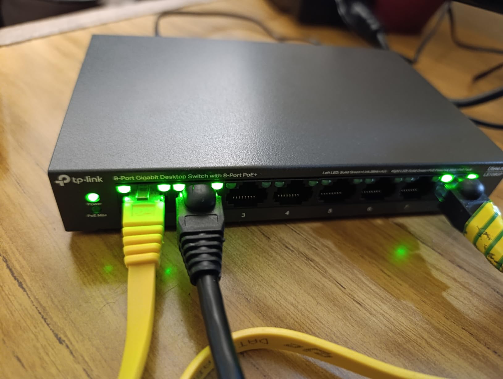 TP-Link LS108GP | 8 Port PoE Gigabit Ethernet Switch | 8 PoE+ Port @ 62W | Plug & Play | Extend Mode | PoE Auto Recovery customer photo 2