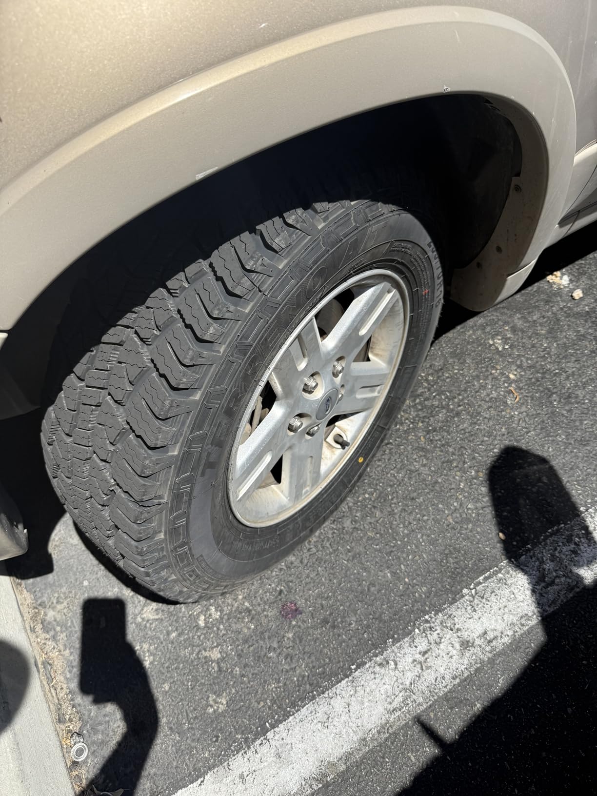 Set of 4 Finalist Terreno A/T 275/60R20 115T SUV All Terrain Tire customer photo 1