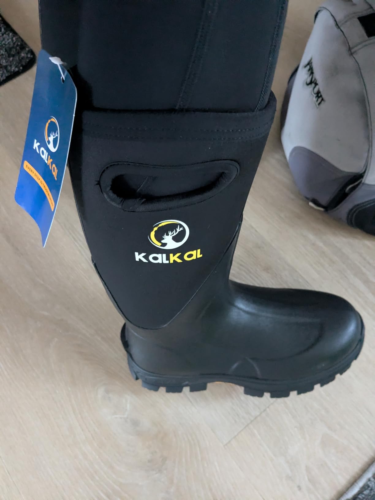Rubber Boots for Men and Women, Waterproof Insulated Rain Boots, Neoprene Breathable Mud Boots, Outdoor Anti-slip Mens Work Farming Hunting Boots customer photo 1