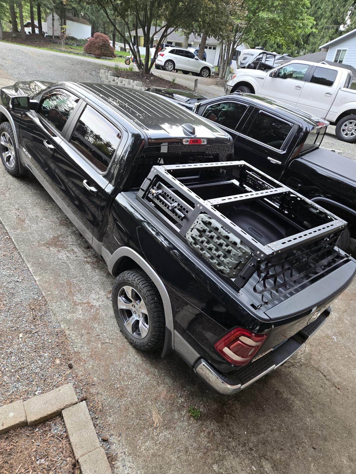 JOYTUTUS Full Size Truck Bed Rack, Overland Bed Racks for Trucks Compatible with F150 F250 F350 Silverado Sierra Ram, 11.8 Inch High Truck Bed Rack for Roof Top Tent, with Wider Molle Panel customer photo 2