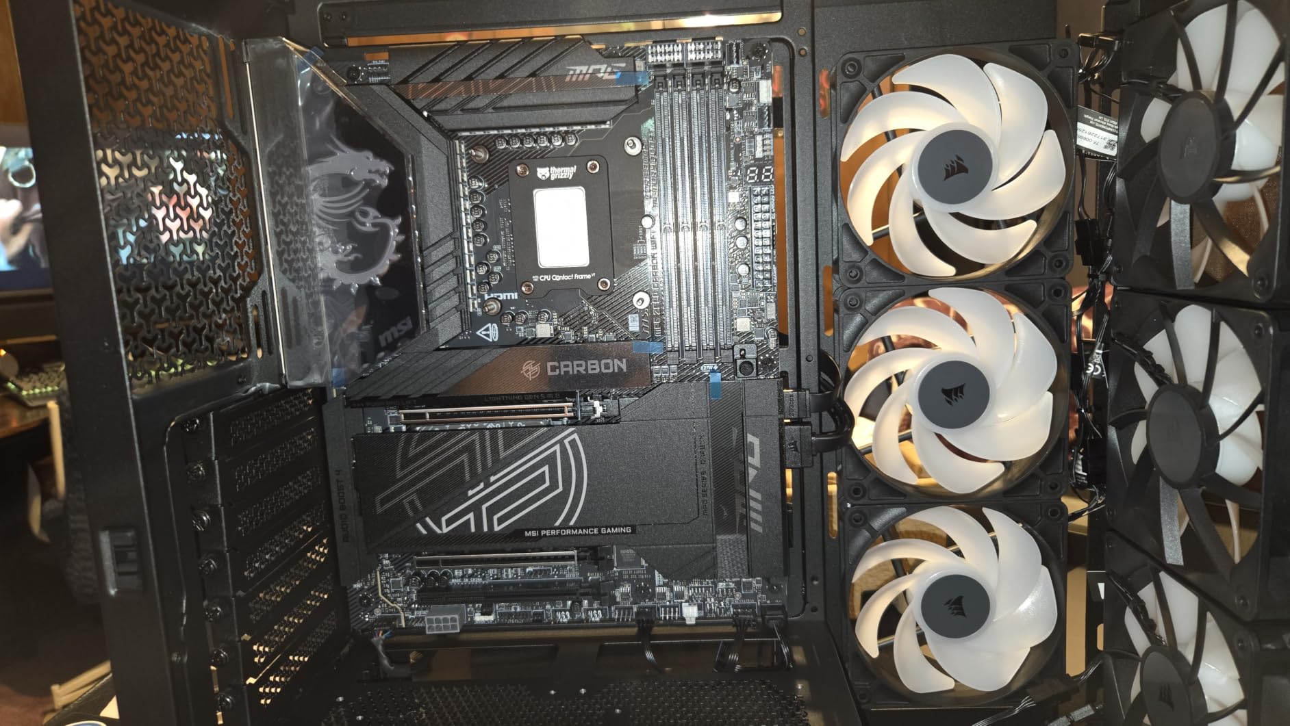 CORSAIR RS140 ARGB 140mm PWM Fans Dual Pack - Daisy-Chain Connection - Low-Noise - Magnetic Dome Bearing - Black customer photo 1