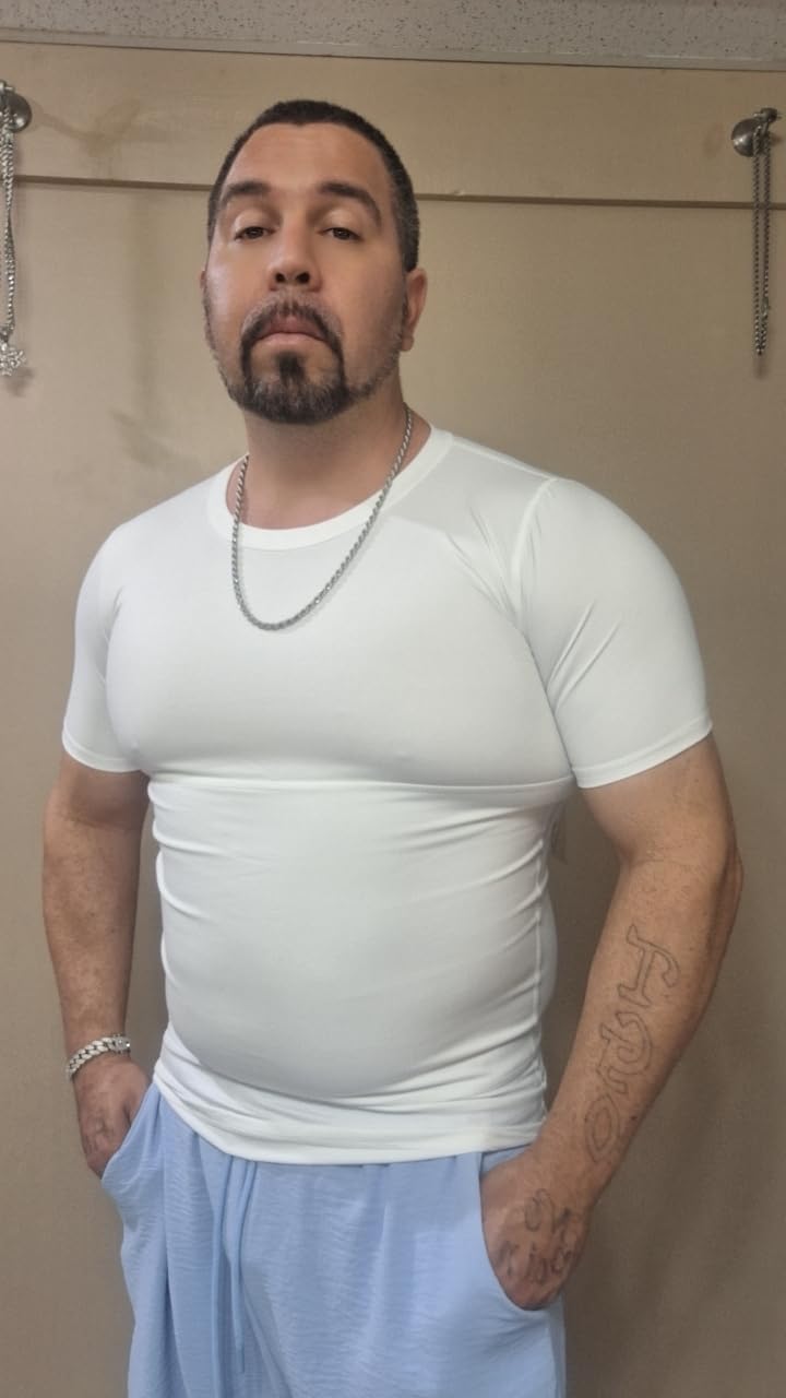 KOCLES Mens Slimming Compression Shirt, Slimming Undershirt Shirts for Men Body Shaper customer photo 1