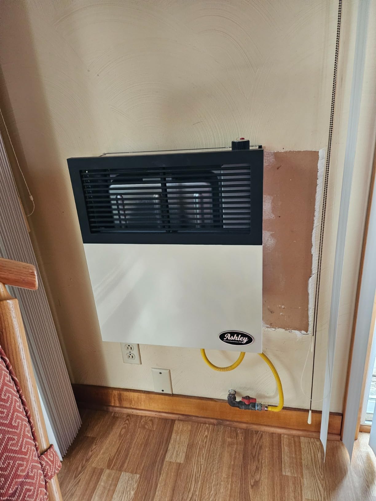 Ashley Hearth DVAG8N Natural Gas Direct-Vent Wall Heater | Natural Gas Direct Vent Heater customer photo 1