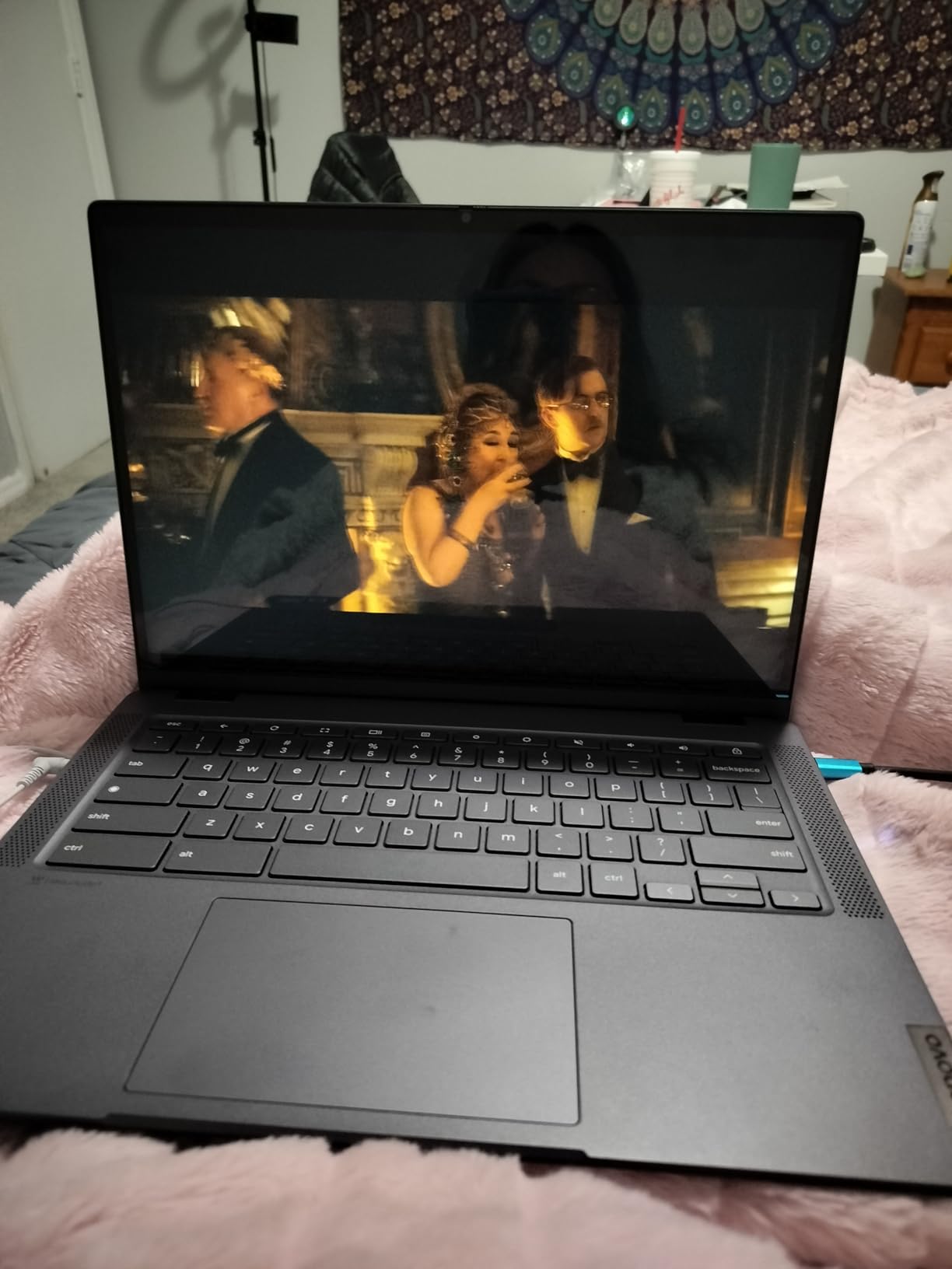 Lenovo IdeaPad Flex 5i Chromebook Plus 14