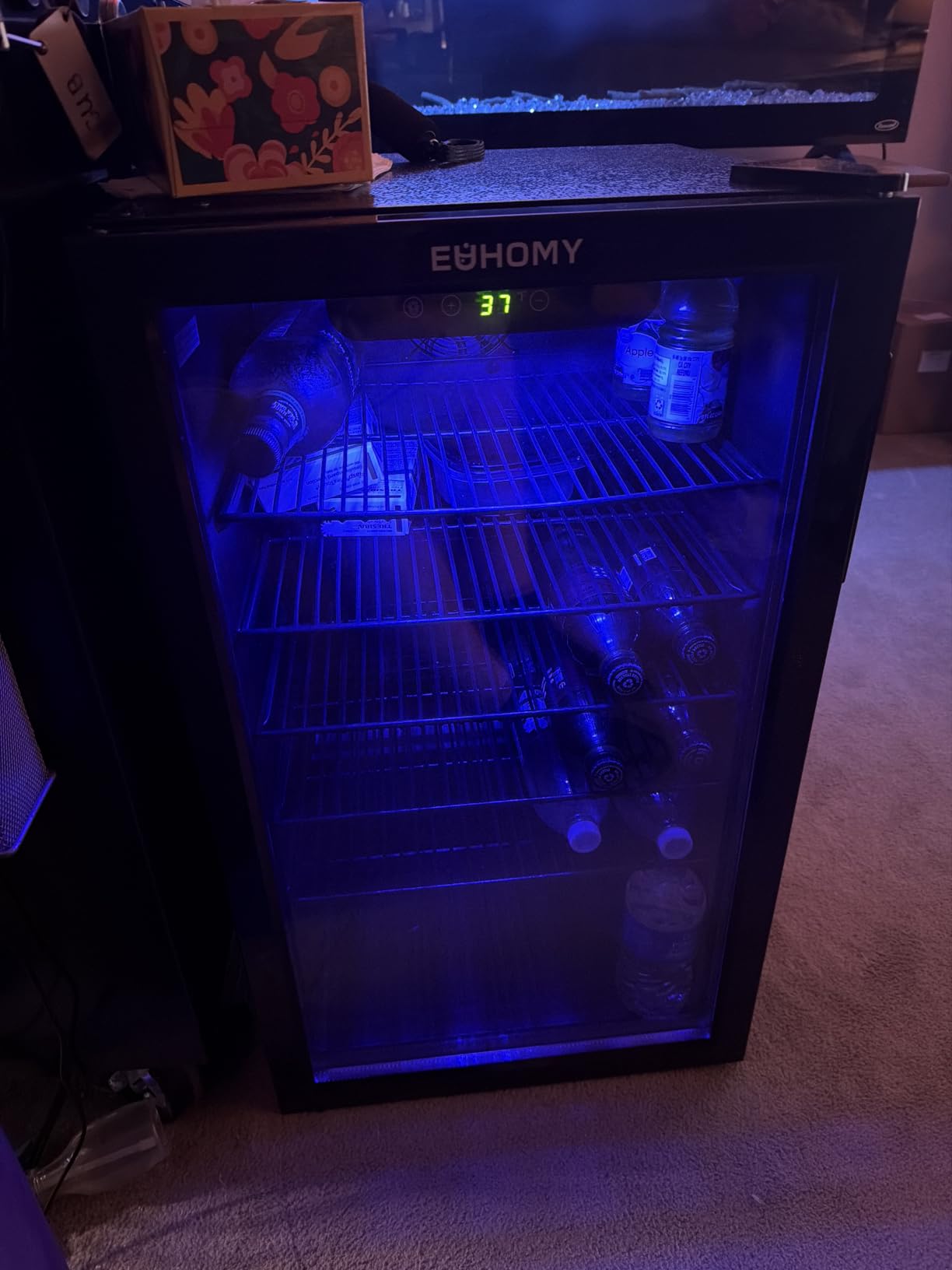 EUHOMY 145 Can Mini Fridge, 4.5 Cu.ft Beverage Refrigerator with Glass Door customer photo 1