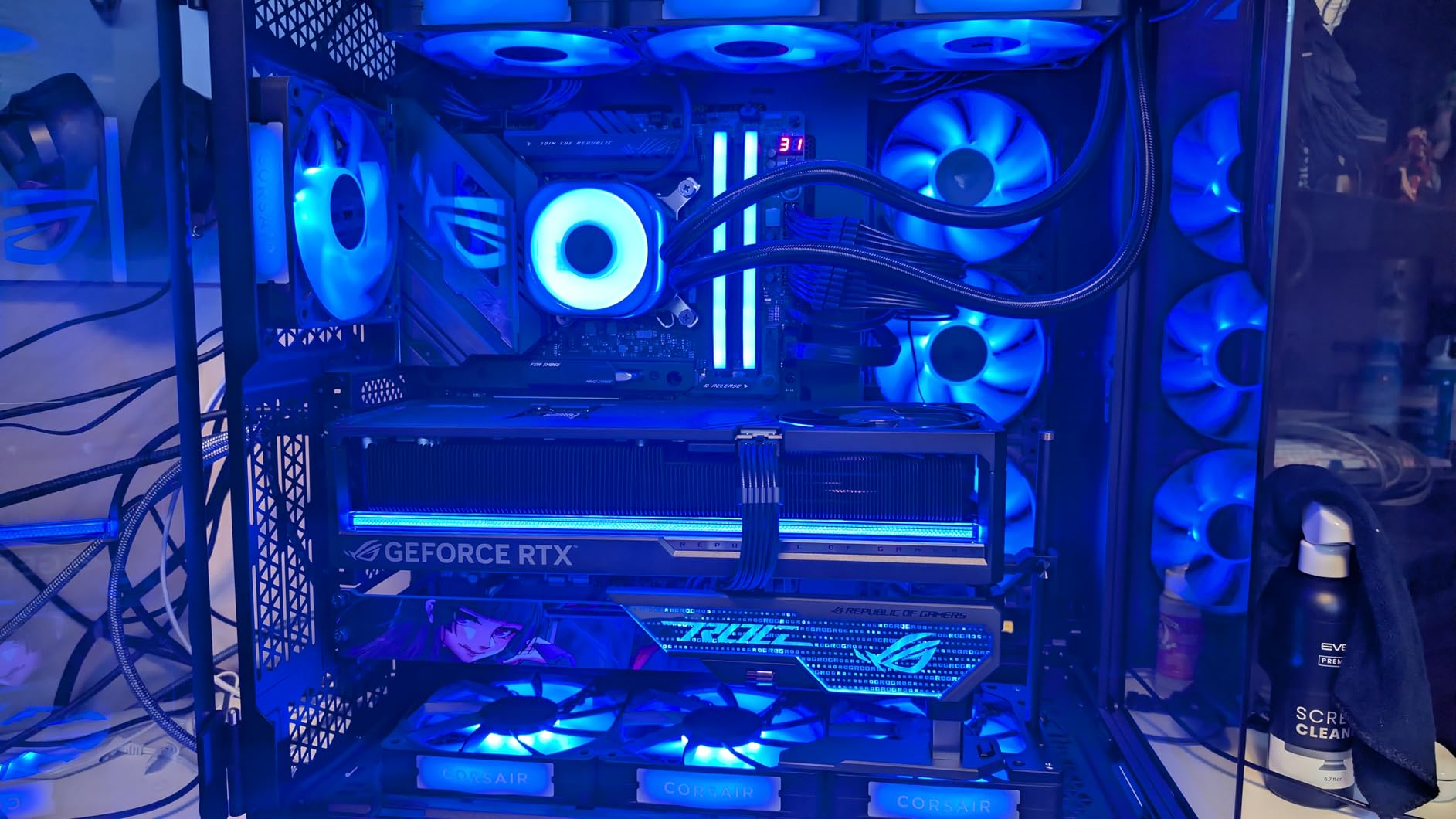 ROG Astral NVIDIA GeForce RTX 5080 16GB GDDR7 OC Edition Gaming Graphics Card (PCIe 5.0, HDMI/DP 2.1, 3.8-Slot, 4-Fan Design, Axial-tech Fans, Patented Vapor Chamber), 3 Year Warranty customer photo 1