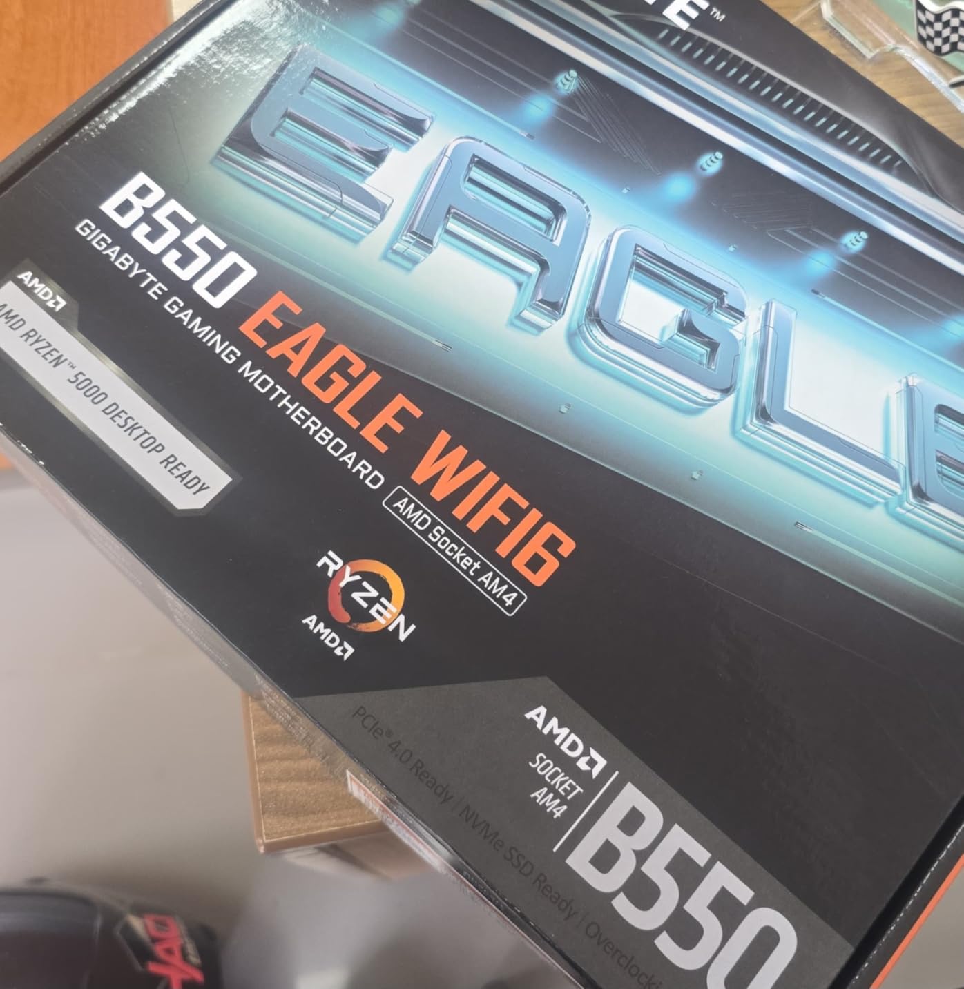 GIGABYTE B550 Eagle WIFI6 AMD AM4 ATX Motherboard, Supports Ryzen 5000/4000/3000 Processors, DDR4, 10+3 Power Phase, 2X M.2, PCIe 4.0, USB-C, WIFI6, GbE LAN, PCIe EZ-Latch, RGB Fusion customer photo 2
