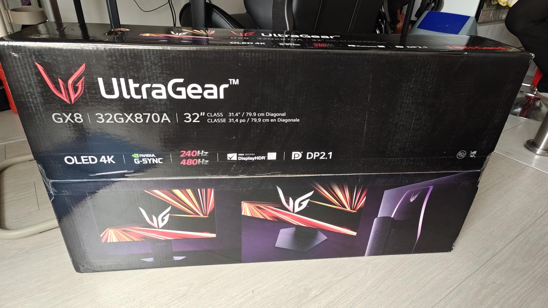 LG 32GX870A-B 32-inch UltraGear 4K UHD OLED Gaming Monitor, Dual-Mode, 240Hz, 0.03ms, DisplayHDR True Black 400, DP2.1 customer photo 1