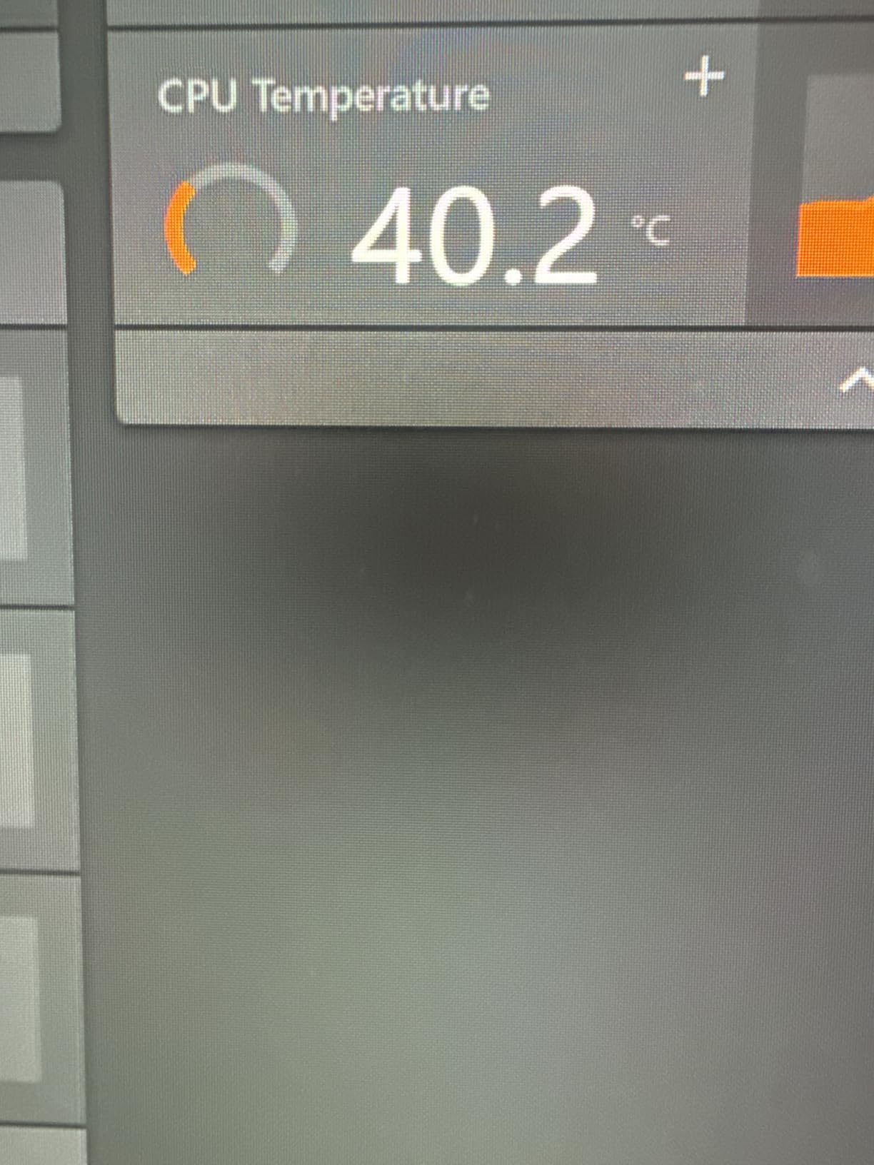 NZXT Kraken Plus 240 - 240mm AIO CPU Cooler, LCD - Black - 240mm AIO with customizable LCD and Turbine pump for improved thermals. F120P fans, simple install, CAM control customer photo 2