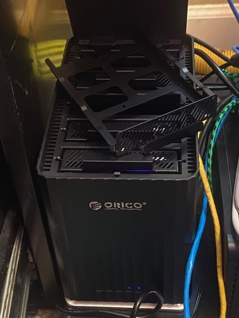 ORICO 5 Bay USB 3.1 Hard Drive Enclosure - Plug and Play DAS Enclosure with 12V/10A Power Adapter, Maximum 5*22TB Storage for Home Data Management - 9758C3 customer photo 2