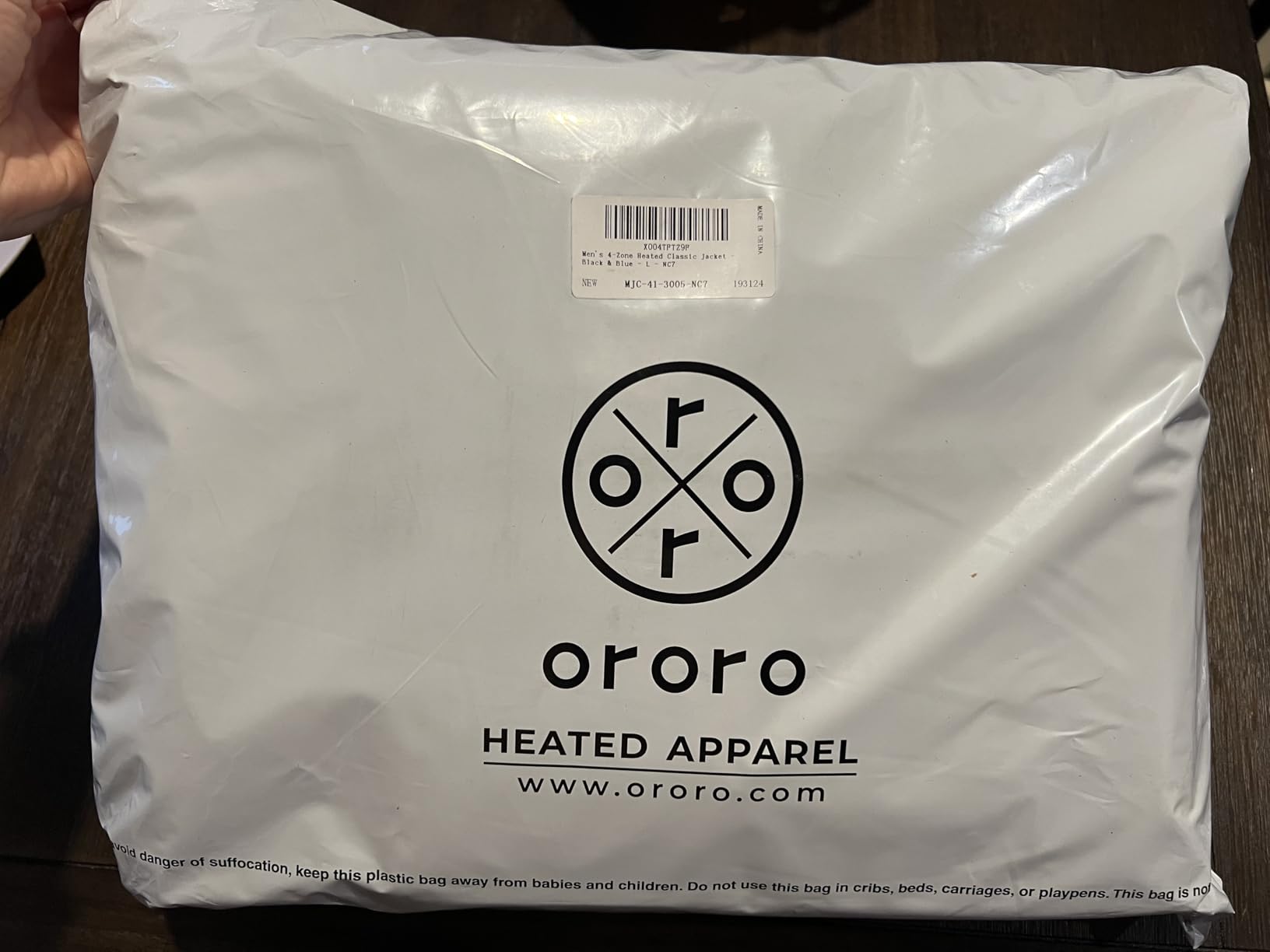 ORORO Men's Heated Jacket with Heated Collar, Up to 13.5 Hours, Heated Coat with Removable Hood customer photo 2