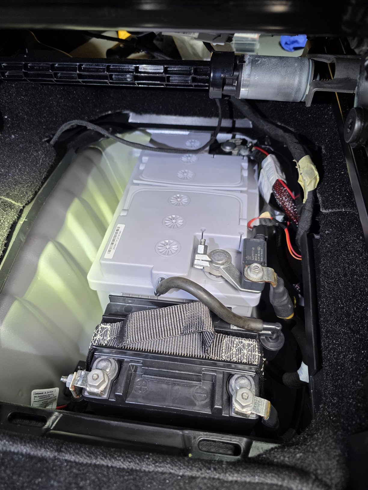 Renogy 12V 70Ah AGM Car Battery H6, Group 48 Start and Stop Automotive Battery with 720 CCA, 120RC customer photo 2