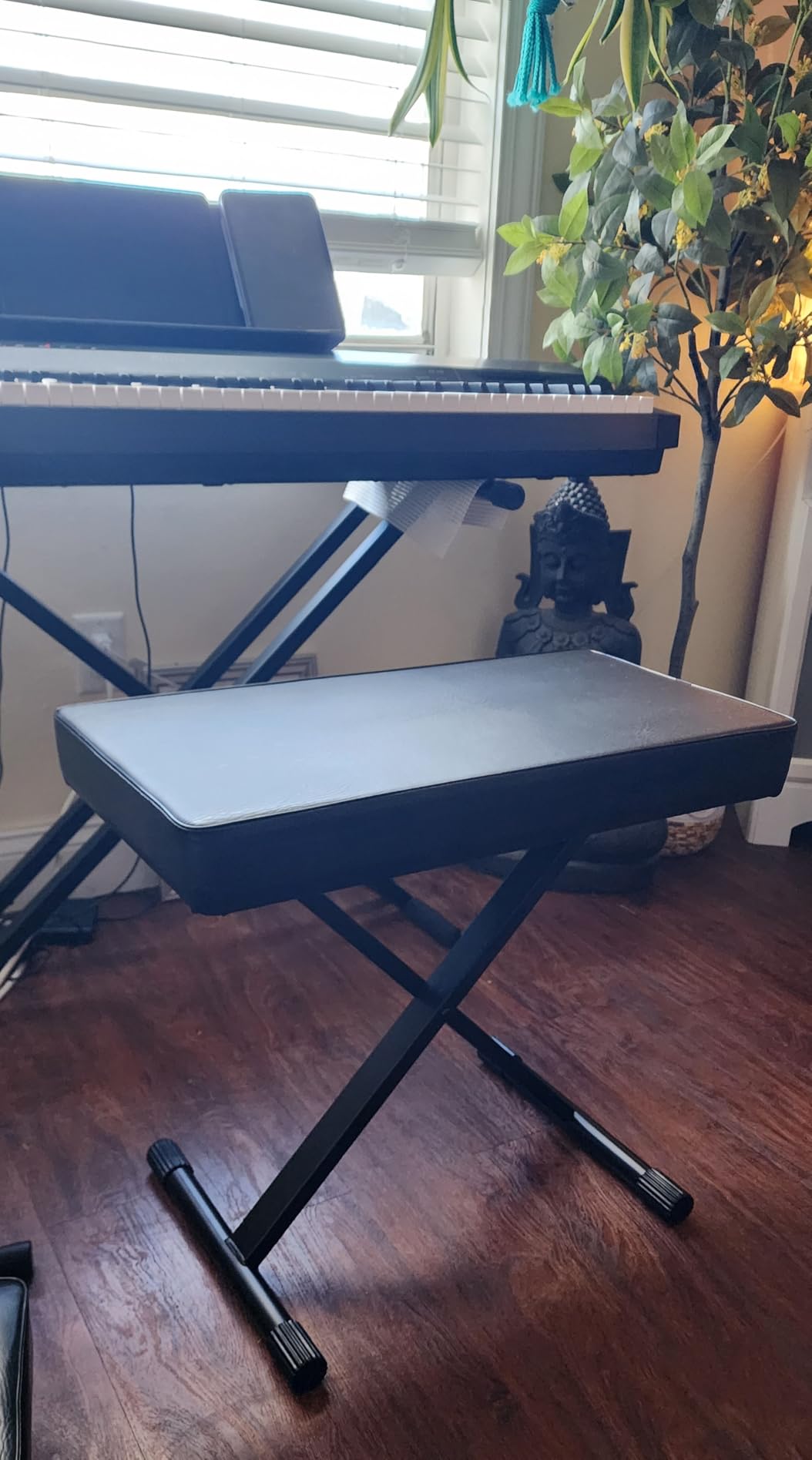 OnStage KT7800+ Deluxe X-Style Keyboard Bench (Portable, Folding, Seating for Keyboards, Synths, Organs, Digital Pianos, Height Adjustable, Padded, Cushioned, Metal Base, Nonslip Rubber Feet, Black) customer photo 2
