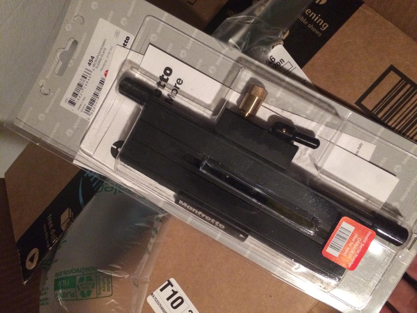 Manfrotto 454 Micrometric Positioning Sliding Plate - Replaces 3419 - Black customer photo 1