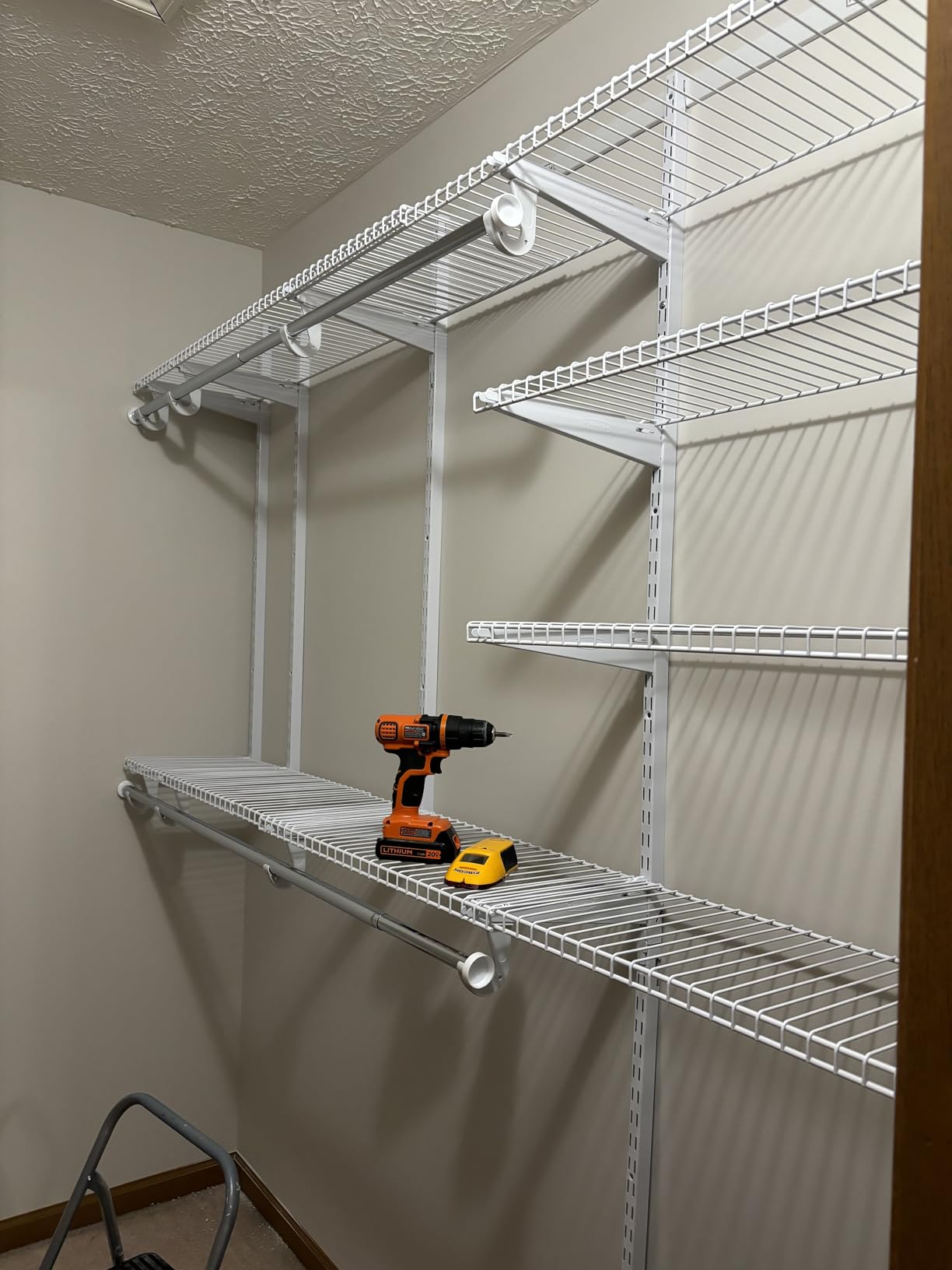 Rubbermaid Configurations Deluxe Custom Closet Kit 3-6 Ft. Adjustable Metal Wire Shelving White Finish Expandable Organization System Hardware Included for Home Closet/Pantry/Laundry/Mudroom customer photo 1